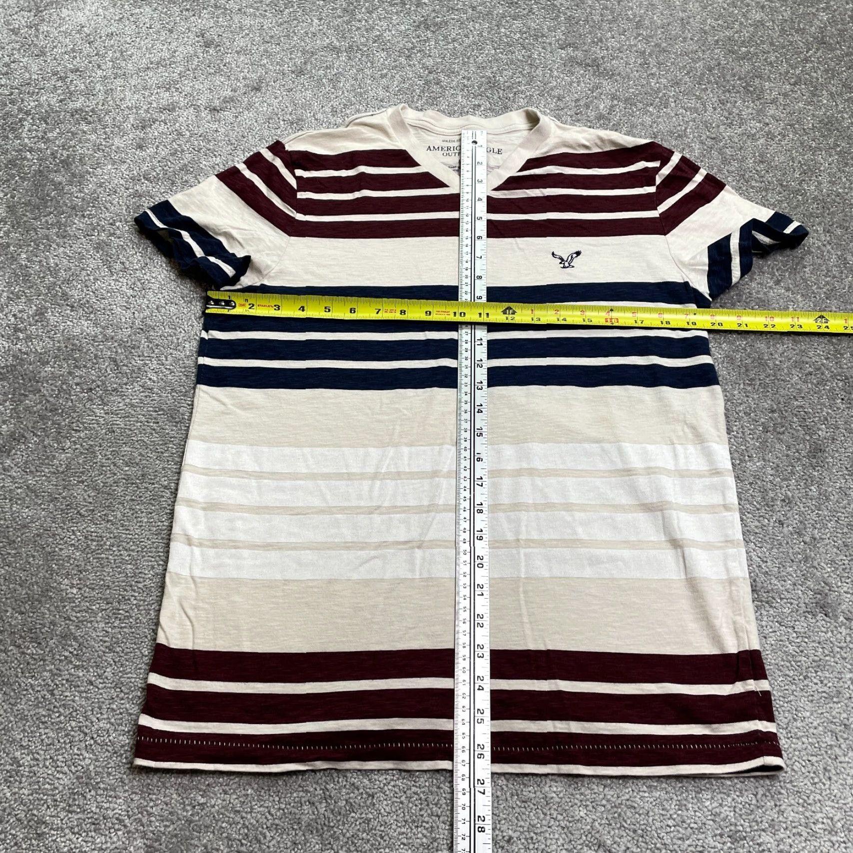 American Eagle Outfitters American Eagles Outfitters T-Shirt Mens Medium Multi Striped V-Neck Athletic Tee Size US M / EU 48-50 / 2 - 6 Thumbnail