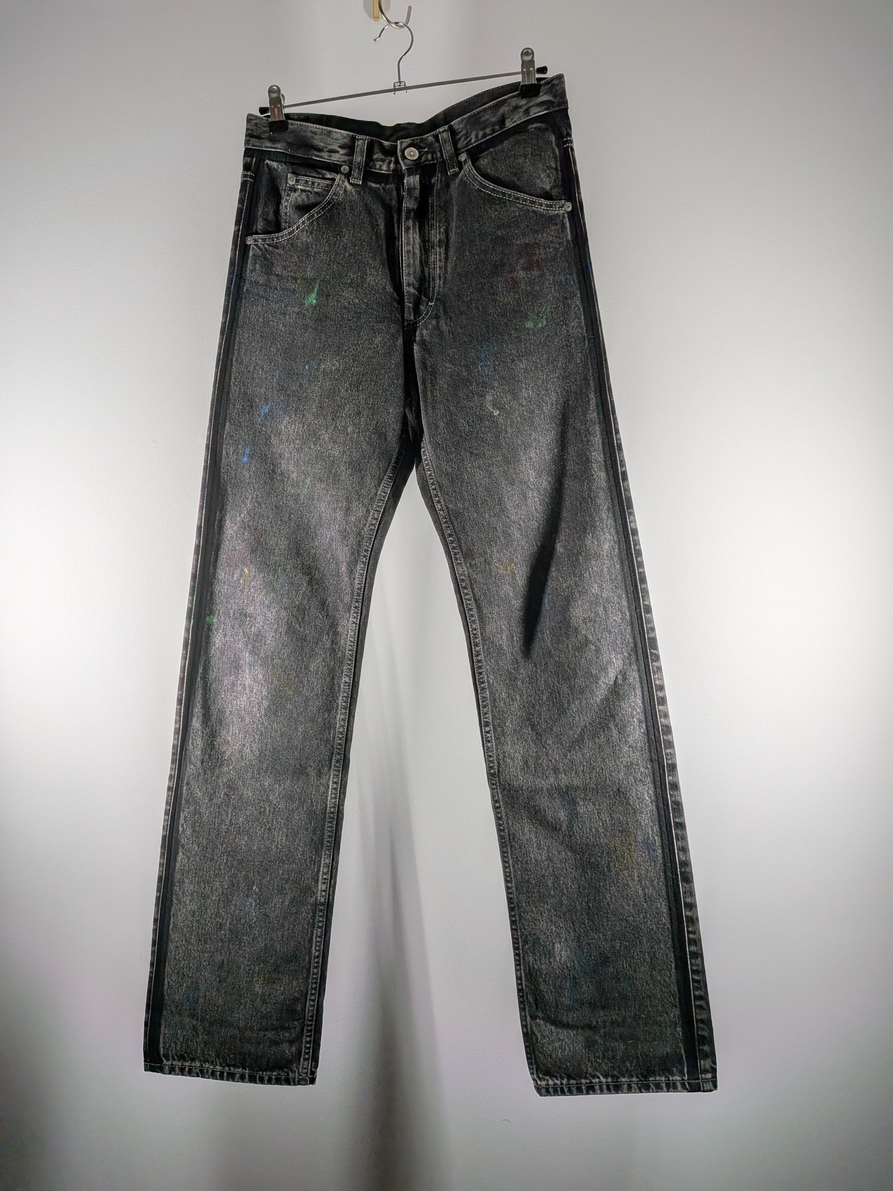 Maison Margiela Maison Margiela Painted Straight Jeans Black Washed Size US 32 / EU 48 - 1 Thumbnail