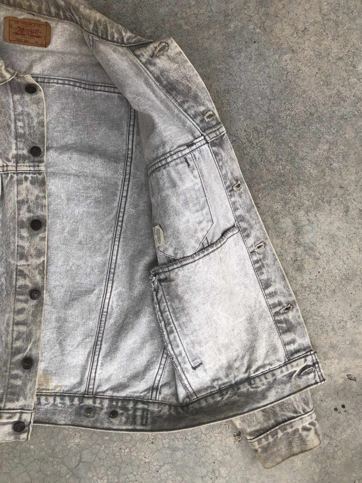 Levi's Vintage 80s Levis Denim Jacket Distressed Denim Size US M / EU 48-50 / 2 - 4 Thumbnail