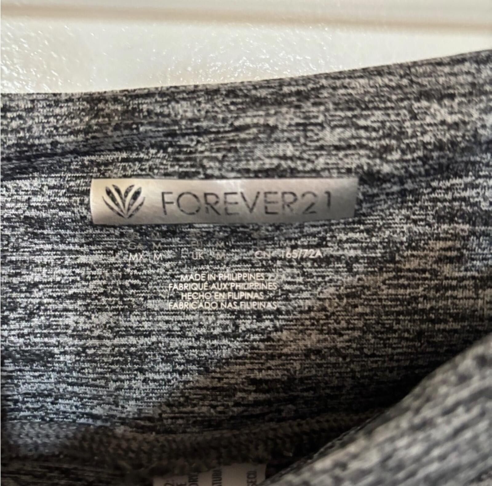Forever 21 Forever 21 active leggings Size 32" / US 10 / IT 46 - 5 Thumbnail