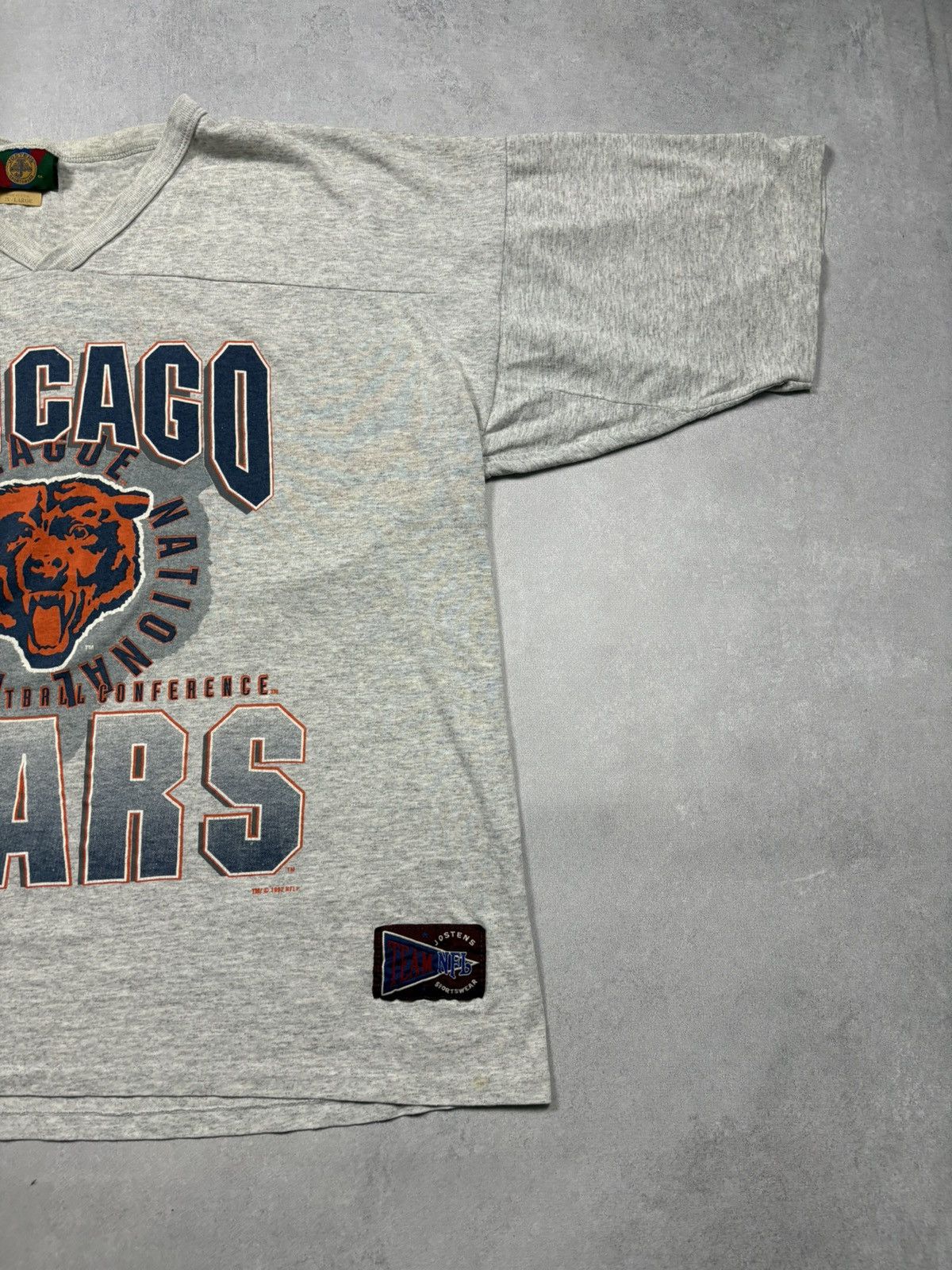 NFL 1992 Chicago Bears Jostens NFL V-Neck Tee Vintage 90s USA Size US XXL / EU 58 / 5 - 2 Thumbnail