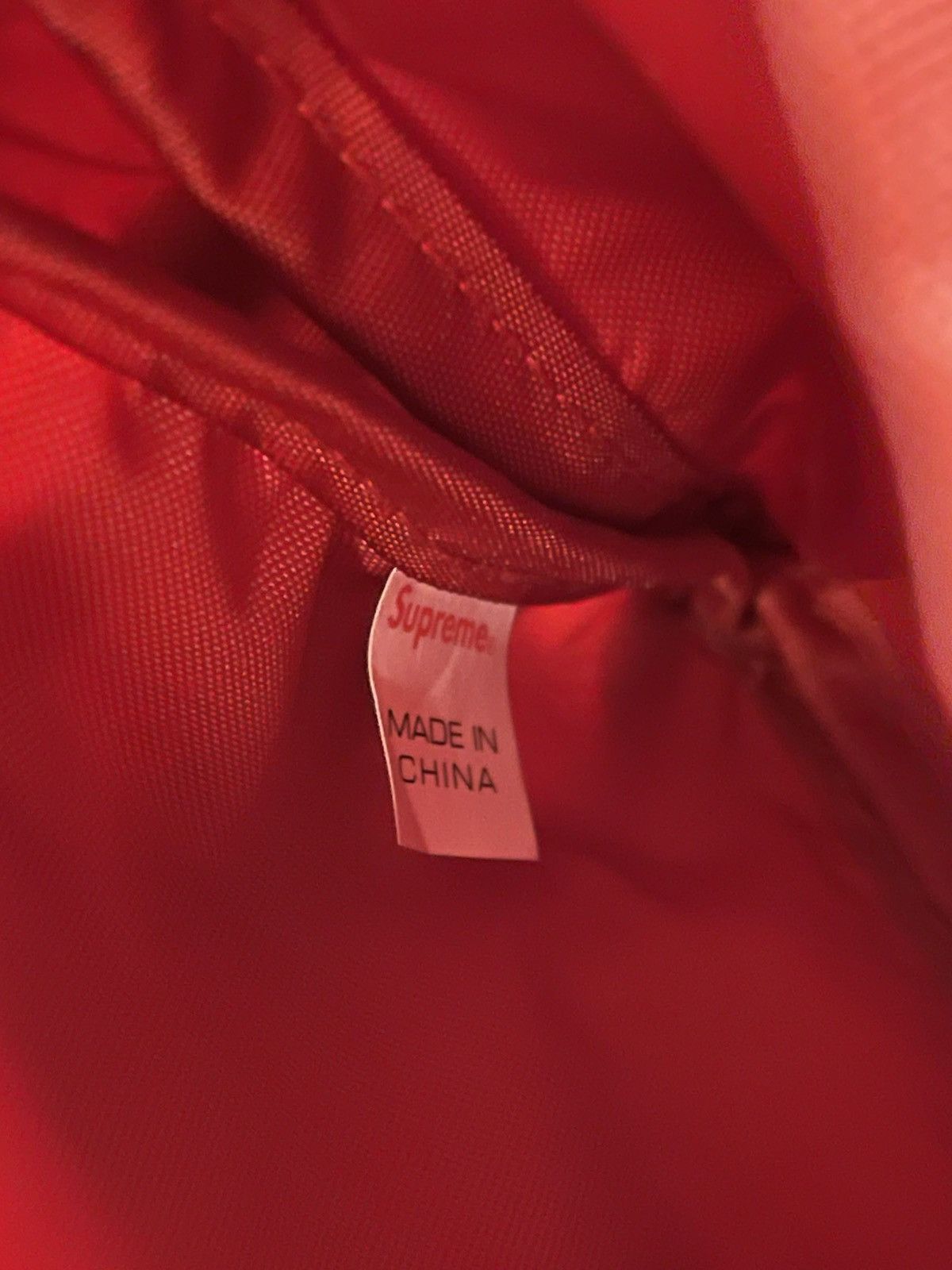 Supreme Supreme Utility Pouch Red Brand New SS19 Size ONE SIZE - 5 Thumbnail