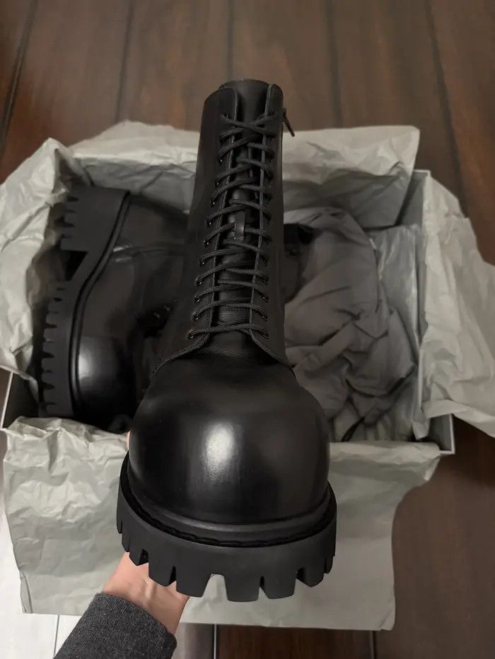 Balenciaga Balenciaga Stomper Boots Size US 10 / EU 43 - 10 Thumbnail