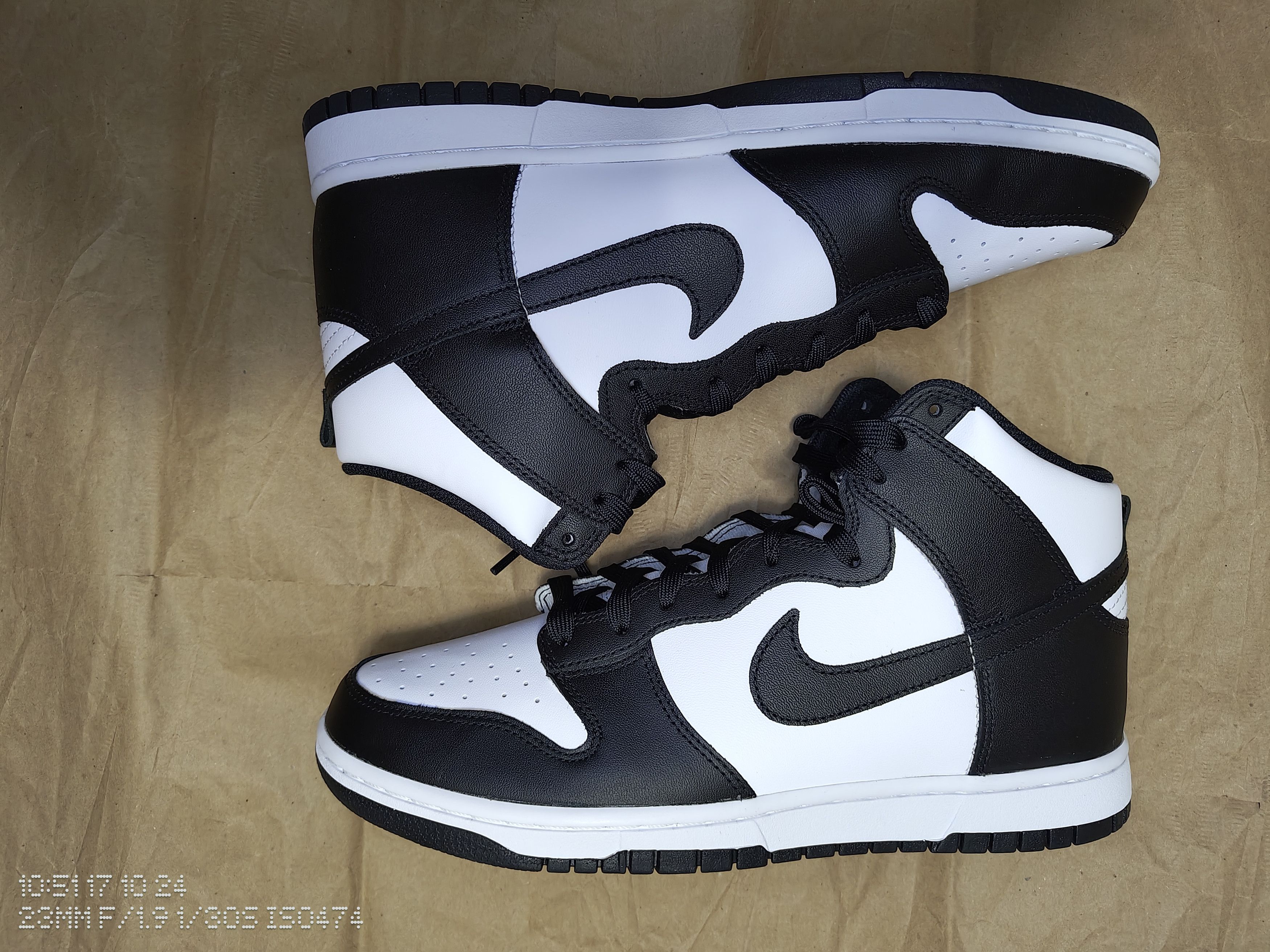 Nike Nike Dunk High Retro Black White Panda Size US 11.5 / EU 44-45 - 2 Thumbnail