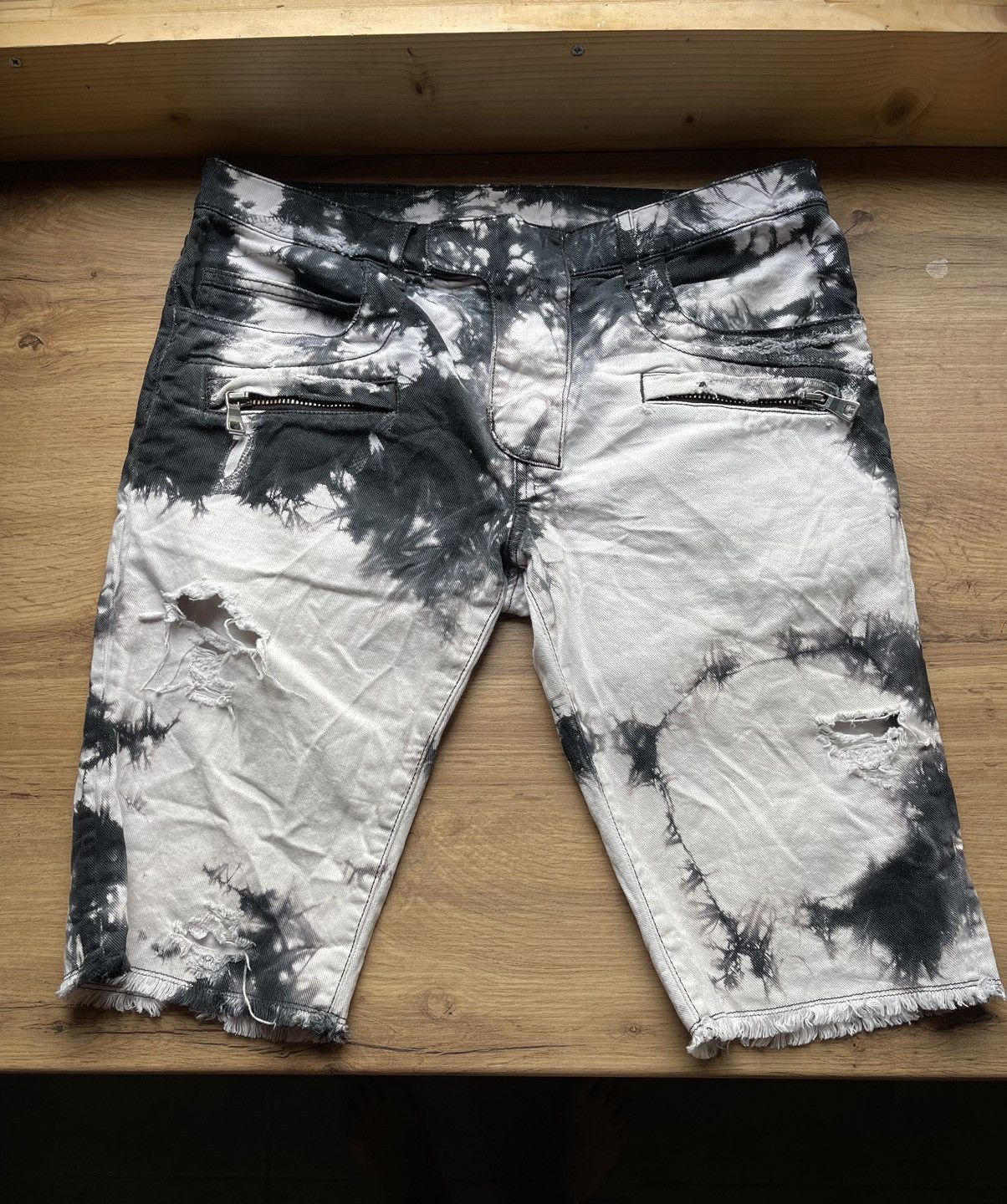 Balmain Balmain Paris tie dye biker shorts Size US 31 - 11 Thumbnail