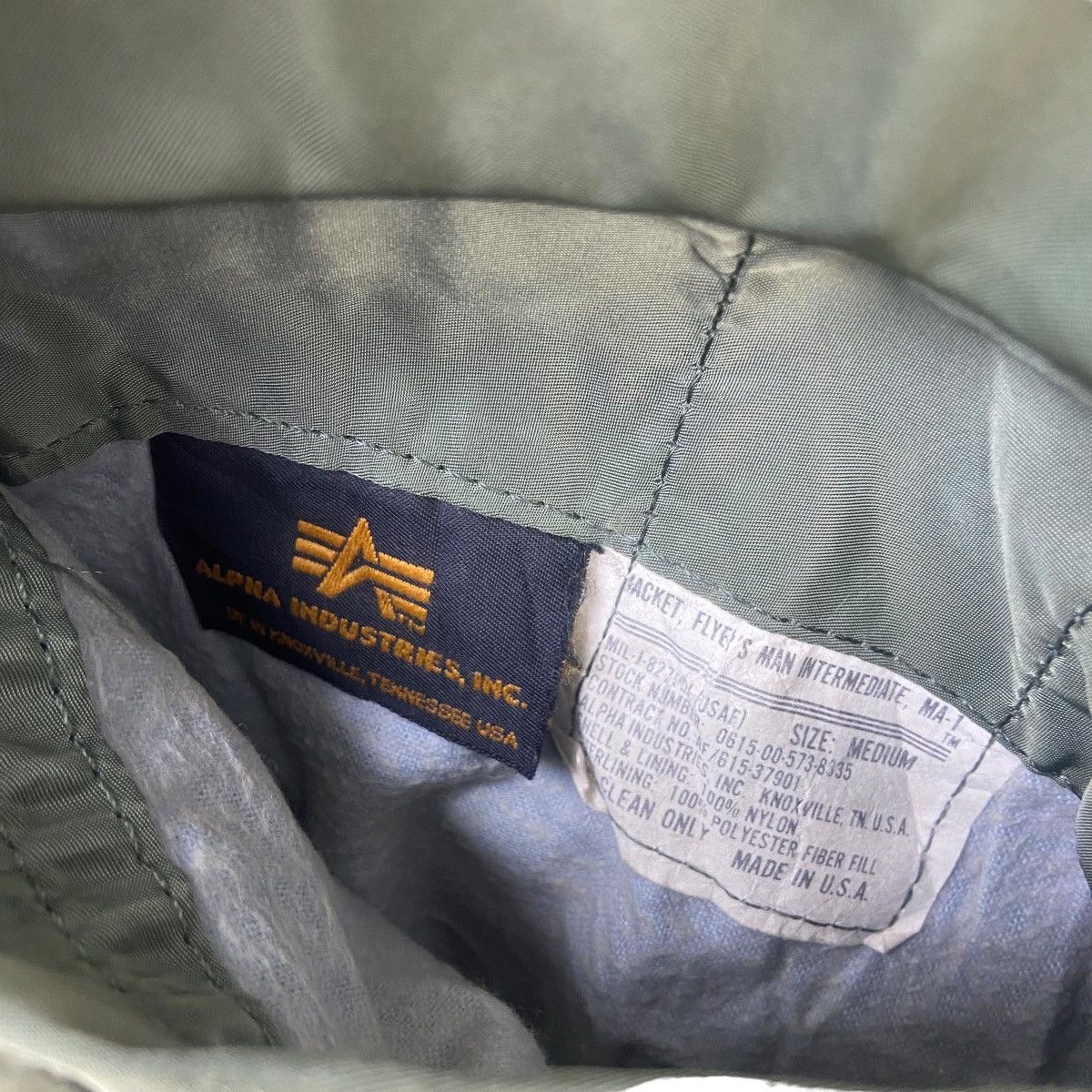 Alpha Industries Vintage Alpha Industries MA-1 Flight Jacket Bomber Size US M / EU 48-50 / 2 - 16 Thumbnail