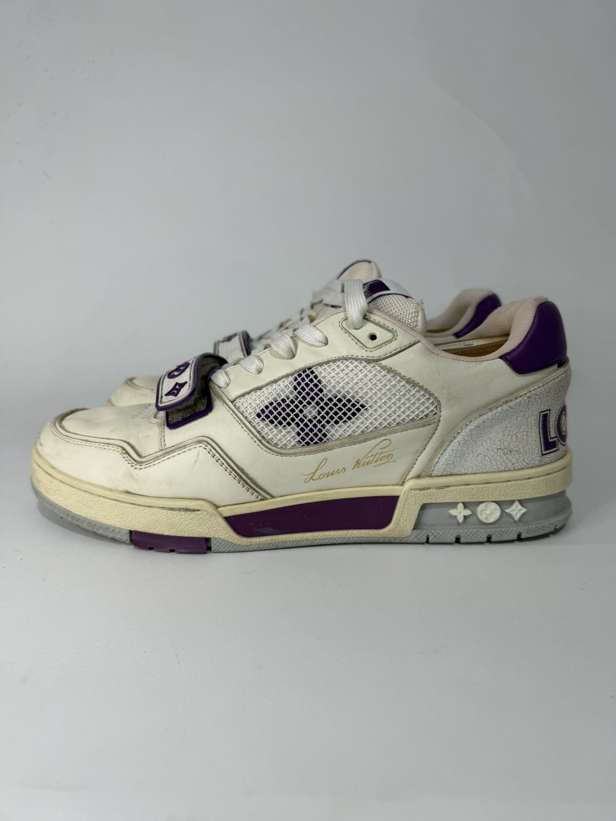 Louis Vuitton White/Purple Leather and Mesh Trainers