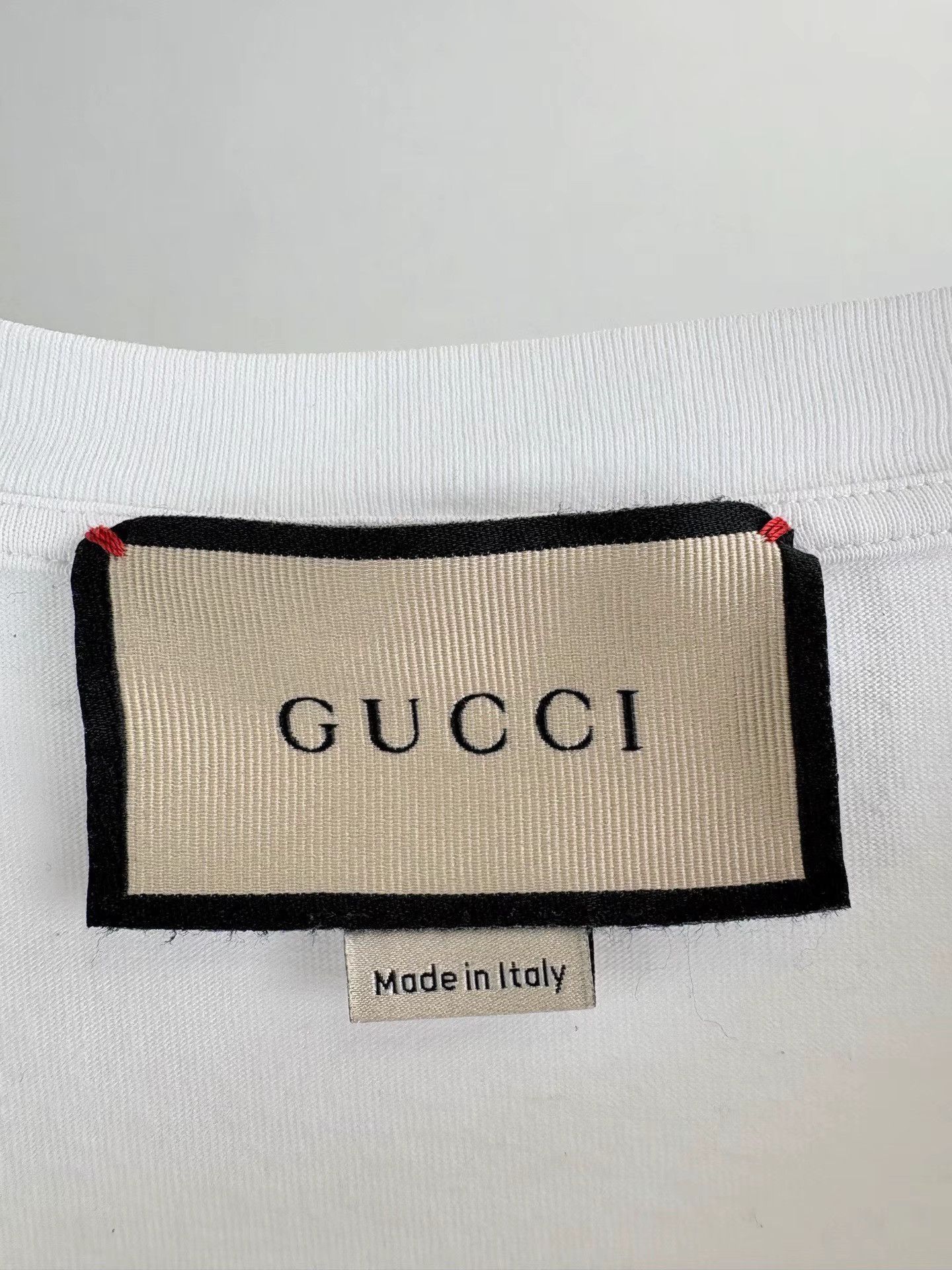 Gucci White Short-Sleeve Logo Print T-Shirt Size US L / EU 52-54 / 3 - 4 Thumbnail