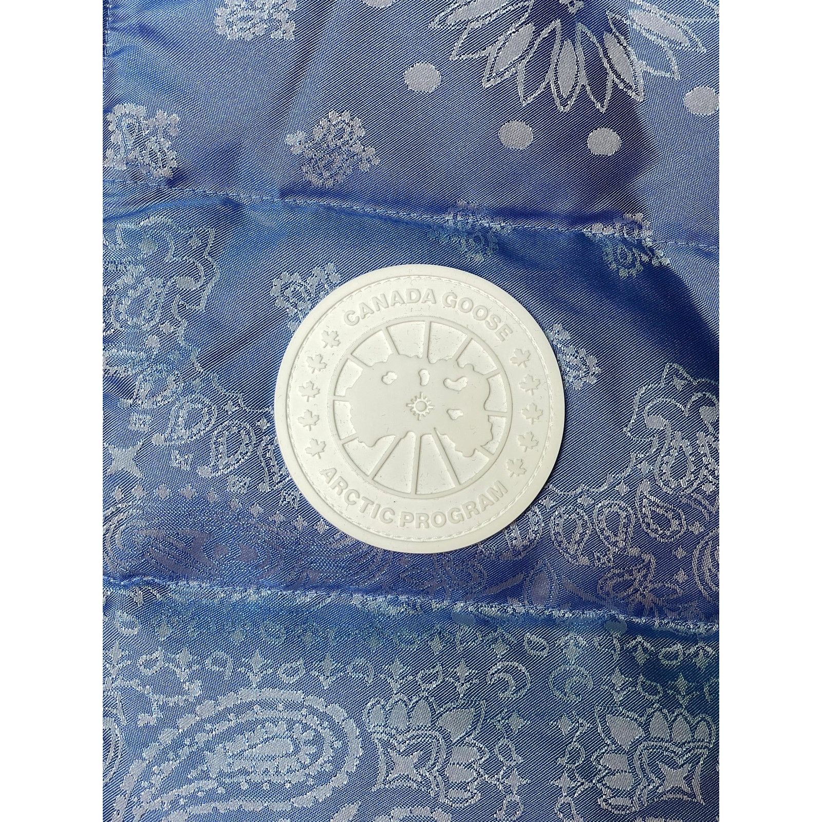 Canada Goose Canada Goose Bandana Puffer Baby Blue Vest Size S / US 4 / IT 40 - 3 Thumbnail