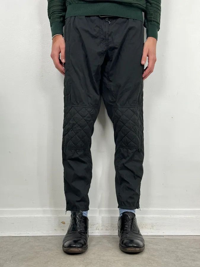 Prada 2000s Prada Black Nylon Minimalist Cargo Pants Size 27" / US 4 / IT 40 - 2 Thumbnail