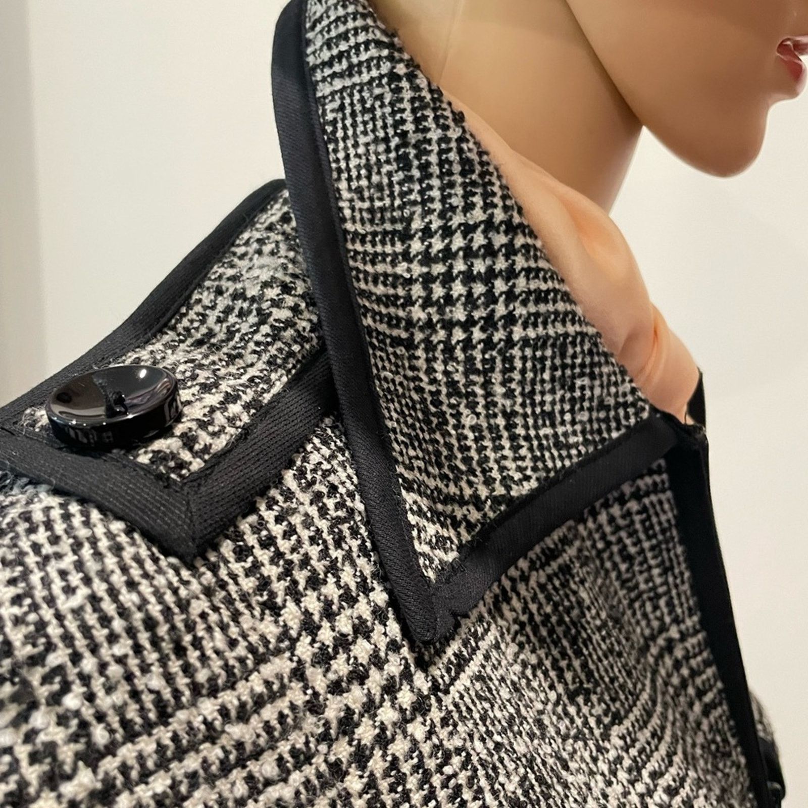 Anne Klein × Faconnable Anne Fontaine black & white tweed women’s jacket size 40 Size S / US 4 / IT 40 - 4 Thumbnail