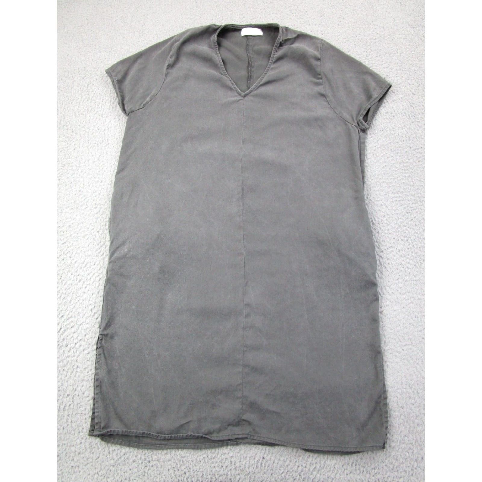 Oak + Fort Oak + Fort Dress Womens XS V-Neck Tunic Modest Minimalist Coastal Beach Resort Shirt Dress Womens XS Gray Twill Pockets Midi Style Shirt Dress Women Size XS / US 0-2 / IT 36-38 - 2 Thumbnail
