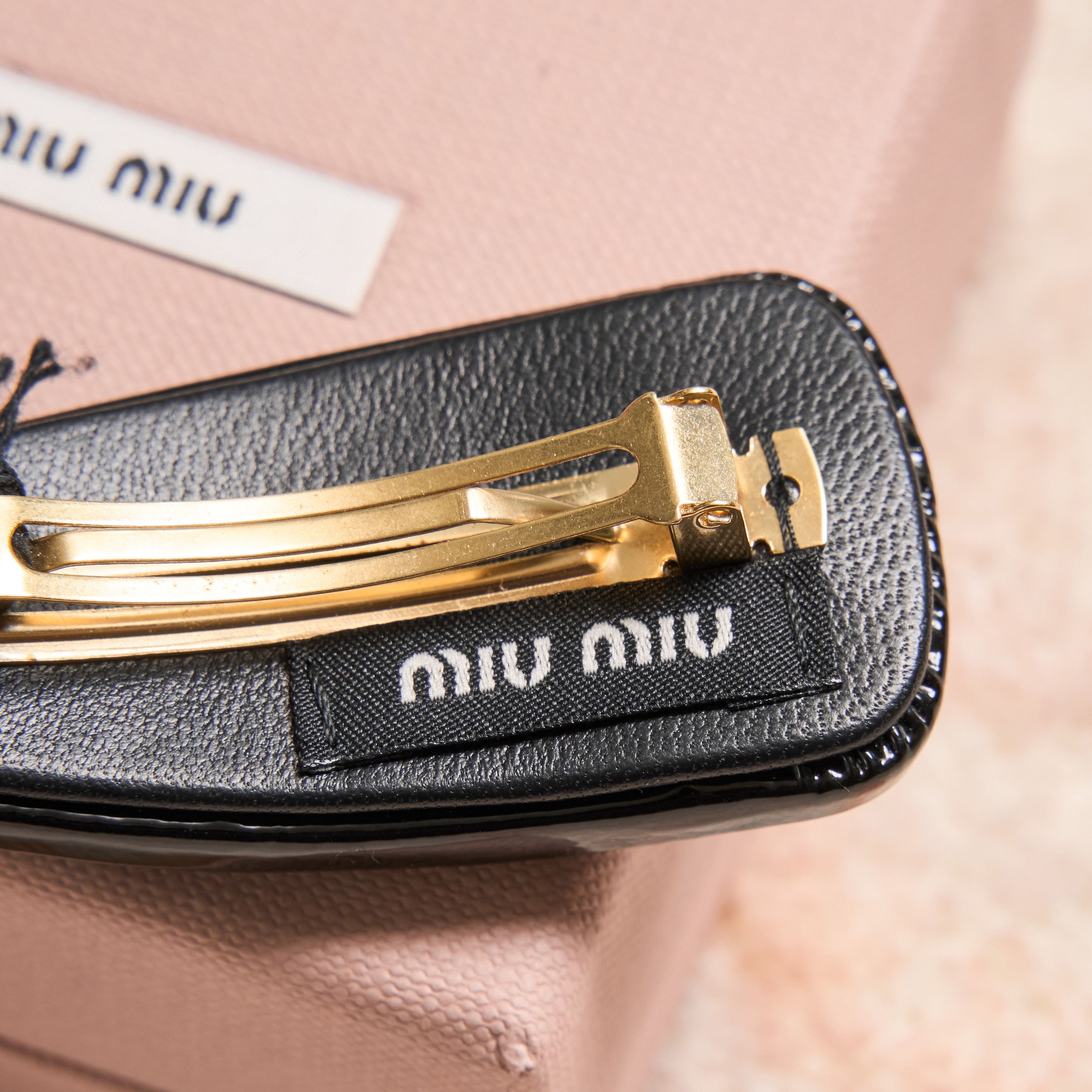 Miu Miu MIU MIU Patent Leather Hair Clip Size ONE SIZE - 6 Thumbnail