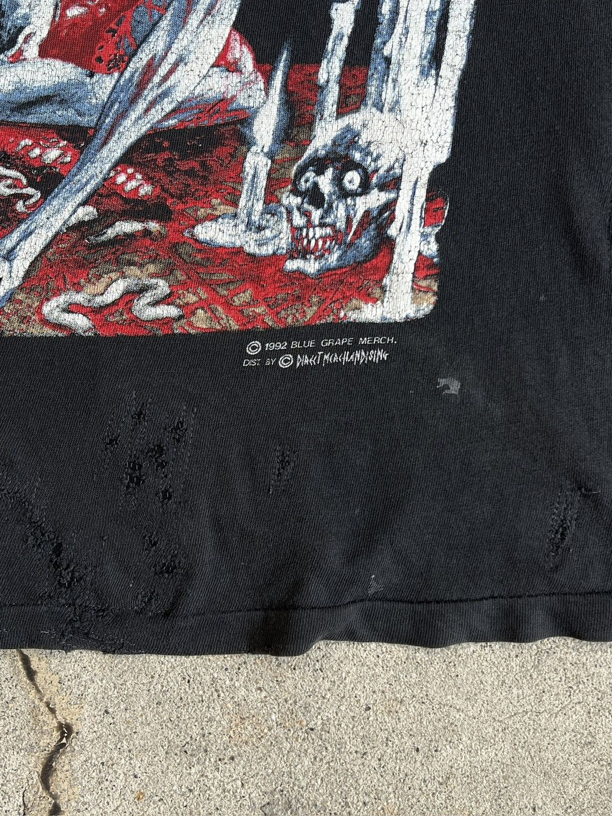 Vintage 1990s Cannibal Corpse Tomb Of The Mutilated Band Tee Size US XL / EU 56 / 4 - 4 Thumbnail