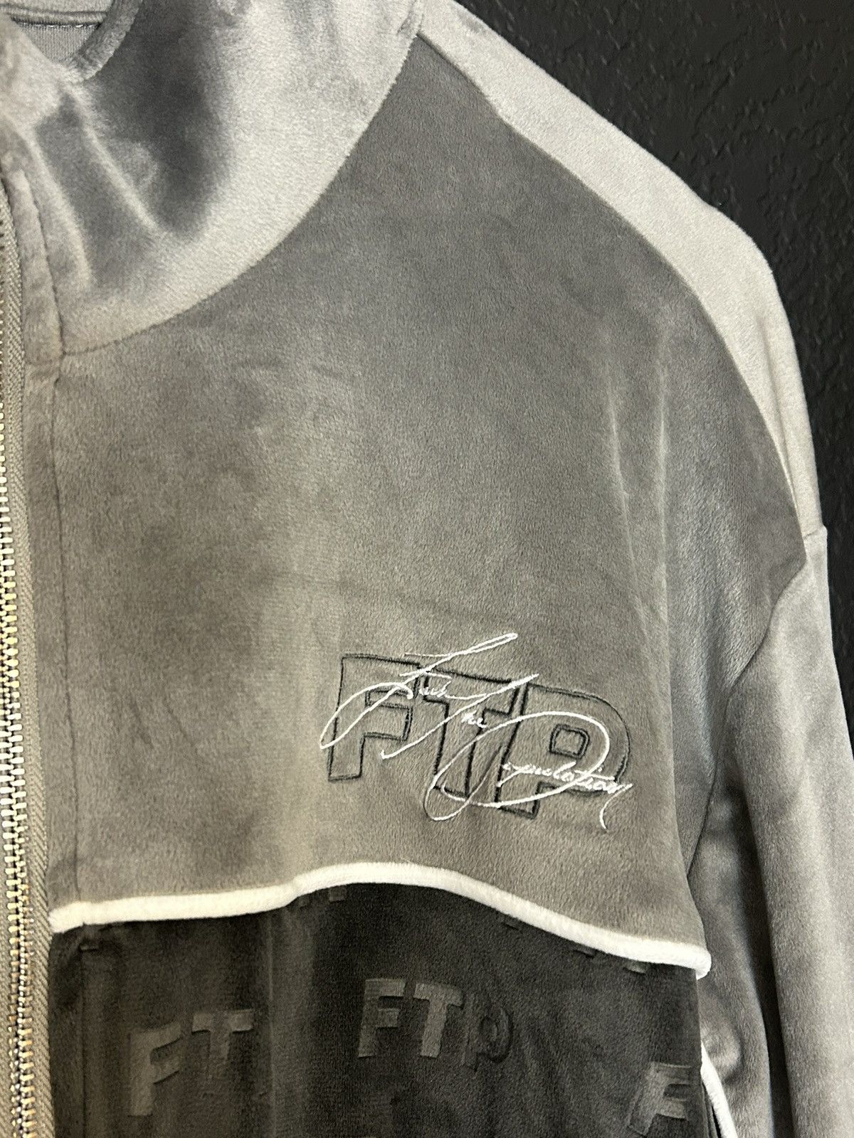 Fuck The Population FTP FUCK THE POPULATION Velour Zip Up Jacket Size US XXL / EU 58 / 5 - 3 Thumbnail