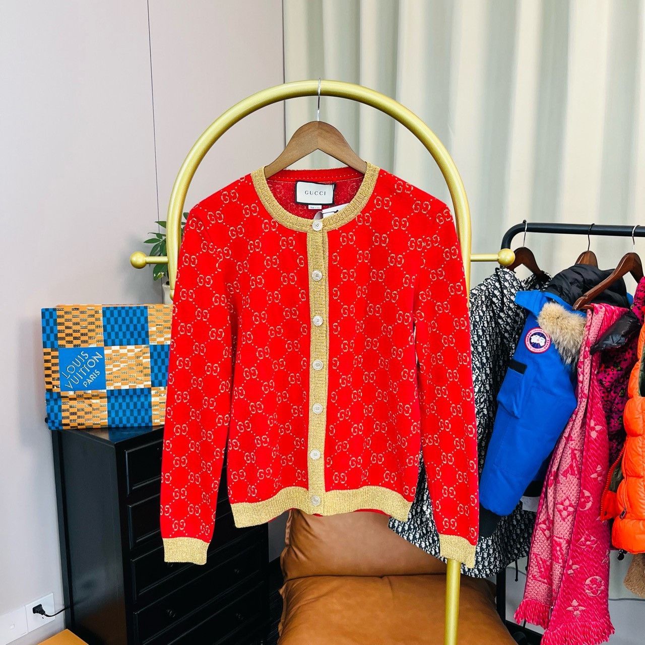 Gucci Gucci Red gold silk full-printed cardigan sweater 2501-Next Size US M / EU 48-50 / 2 - 1 Thumbnail