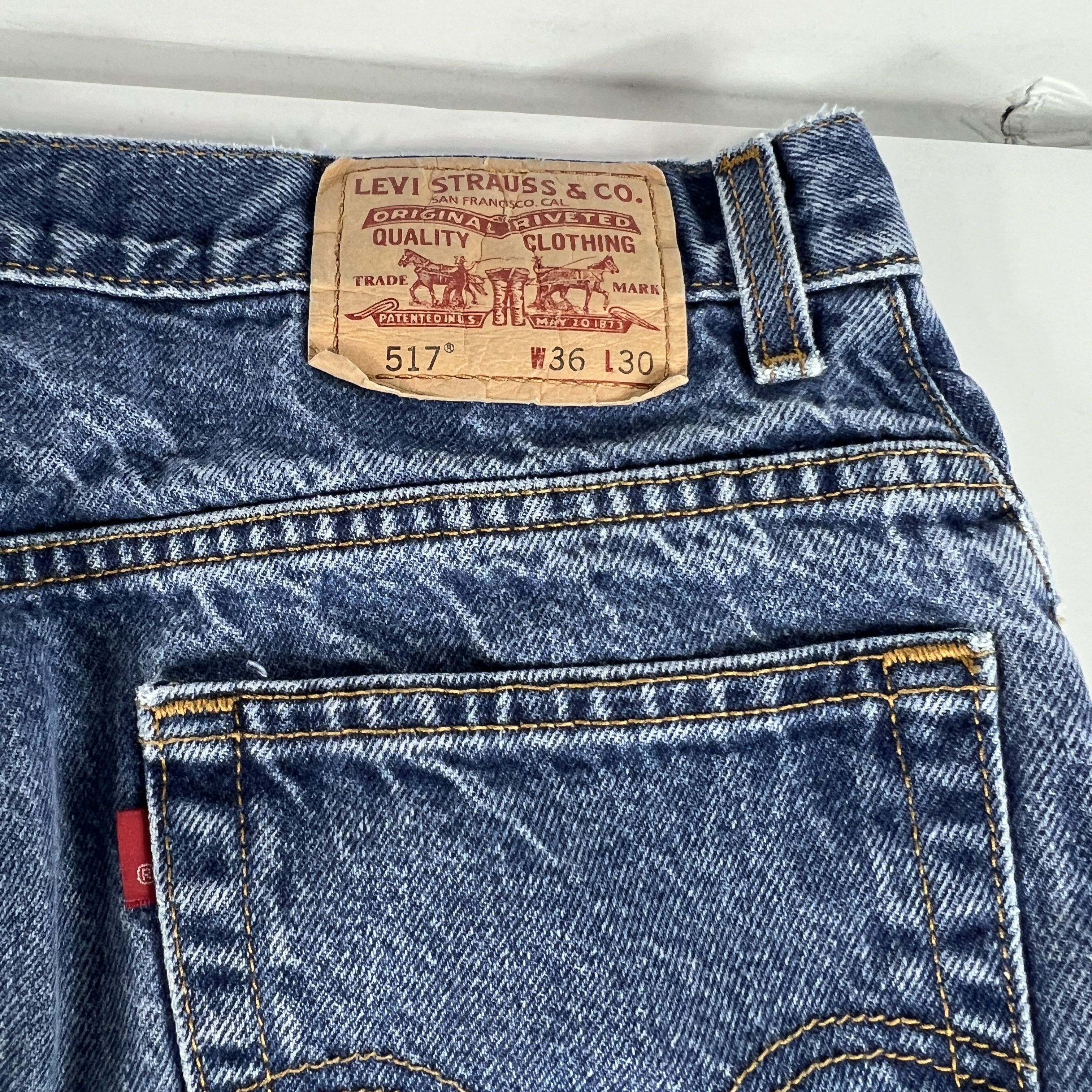 Levi's Y2K Levi's Jeans 517 Boot Cut Blue Faded Cotton Denim Size US 36 / EU 52 - 13 Thumbnail