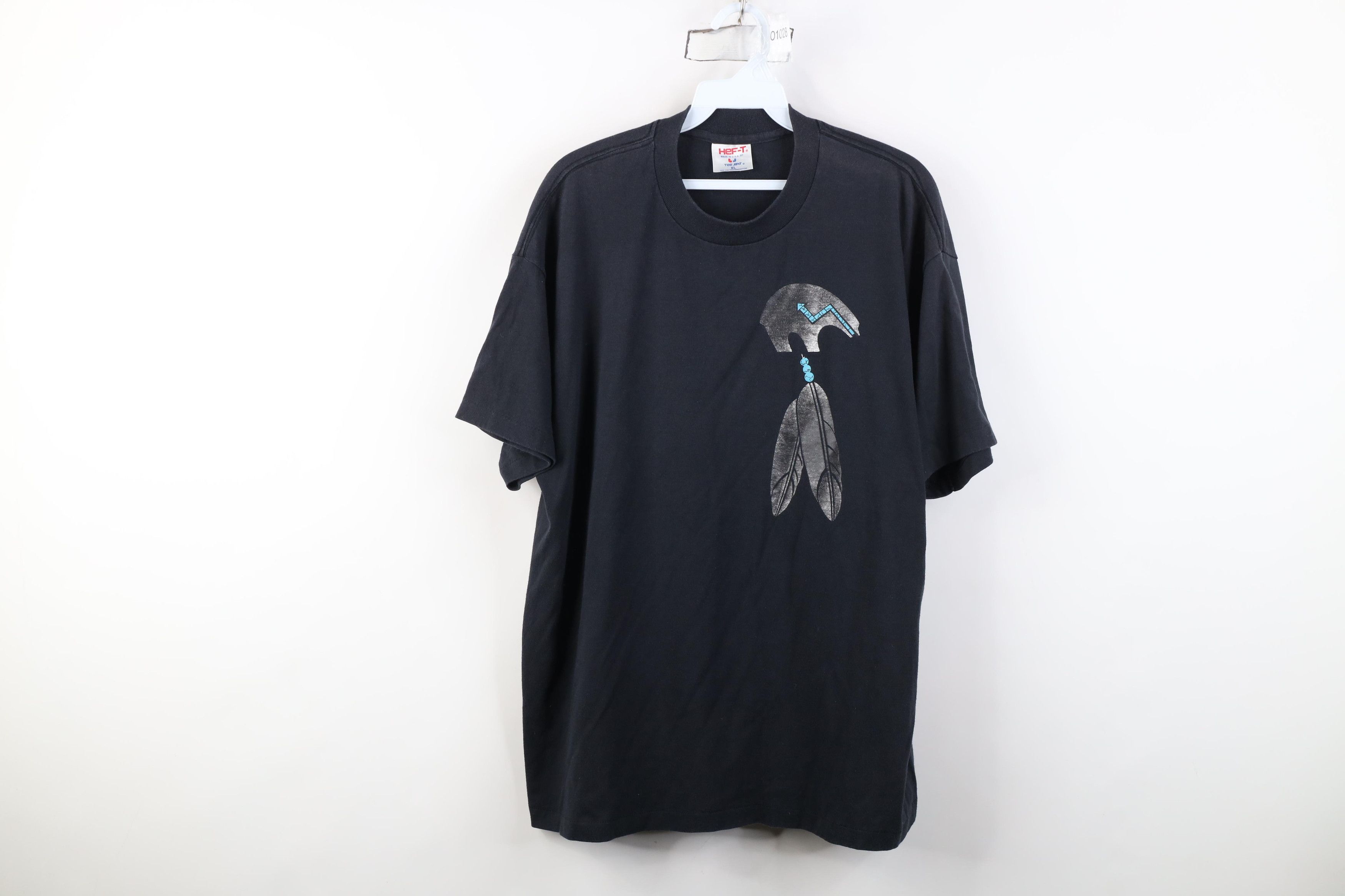 Vintage Vintage 90s Streetwear Turquoise Bear Folk Art T-Shirt USA Size US XL / EU 56 / 4 - 1 Thumbnail