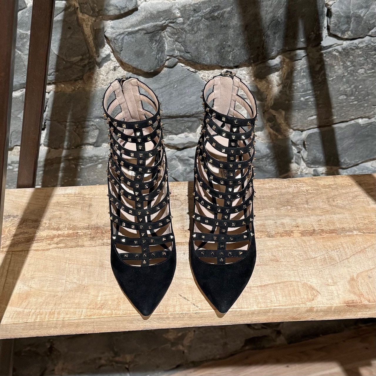 Valentino Valentino Black Suede Lovestud 105 Caged Pumps Size US 7.5 / IT 37.5 - 2 Thumbnail