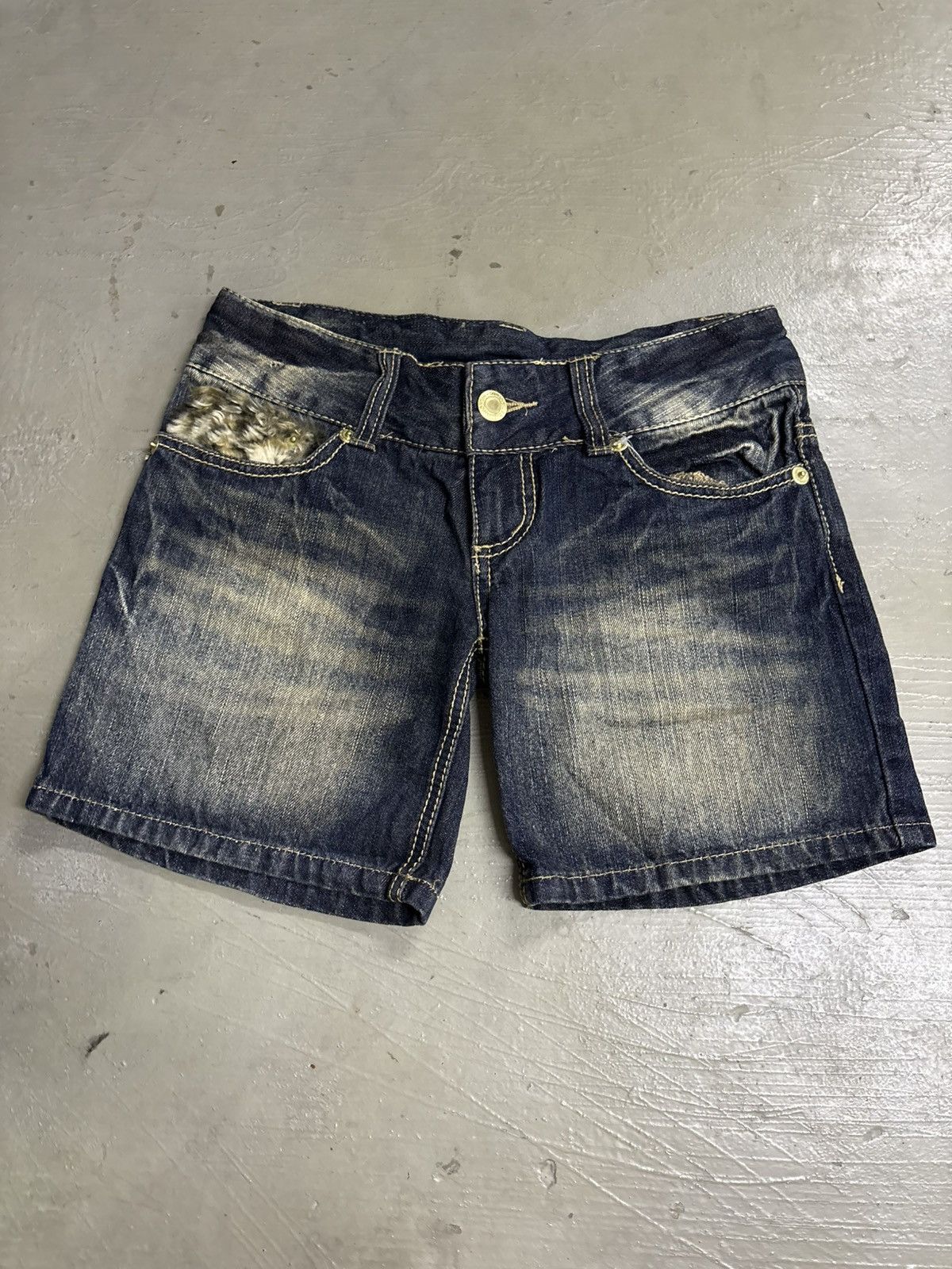 Hysteric Glamour Y2K Glamour Vintage Sexy Faux Fur Denim Super Mini Shorts Size 30" / US 8 / IT 44 - 2 Thumbnail