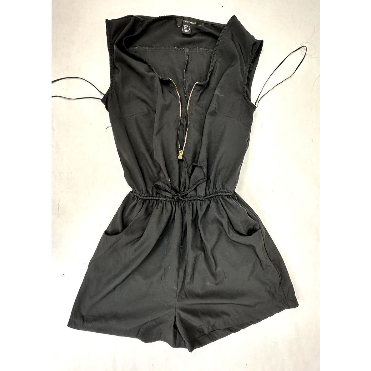 Other Atmosphere Romper Jumpsuit Sleeveless Black V-Neck - 2 Size 26" / US 2 / IT 38 - 1 Thumbnail