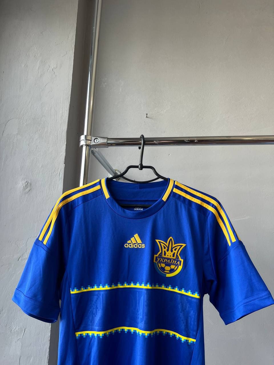 Adidas 2012/13 UKRAINE #10 KONOPLYANKA AWAY SOCCER FOOTBALL JERSEY Size US S / EU 44-46 / 1 - 3 Thumbnail