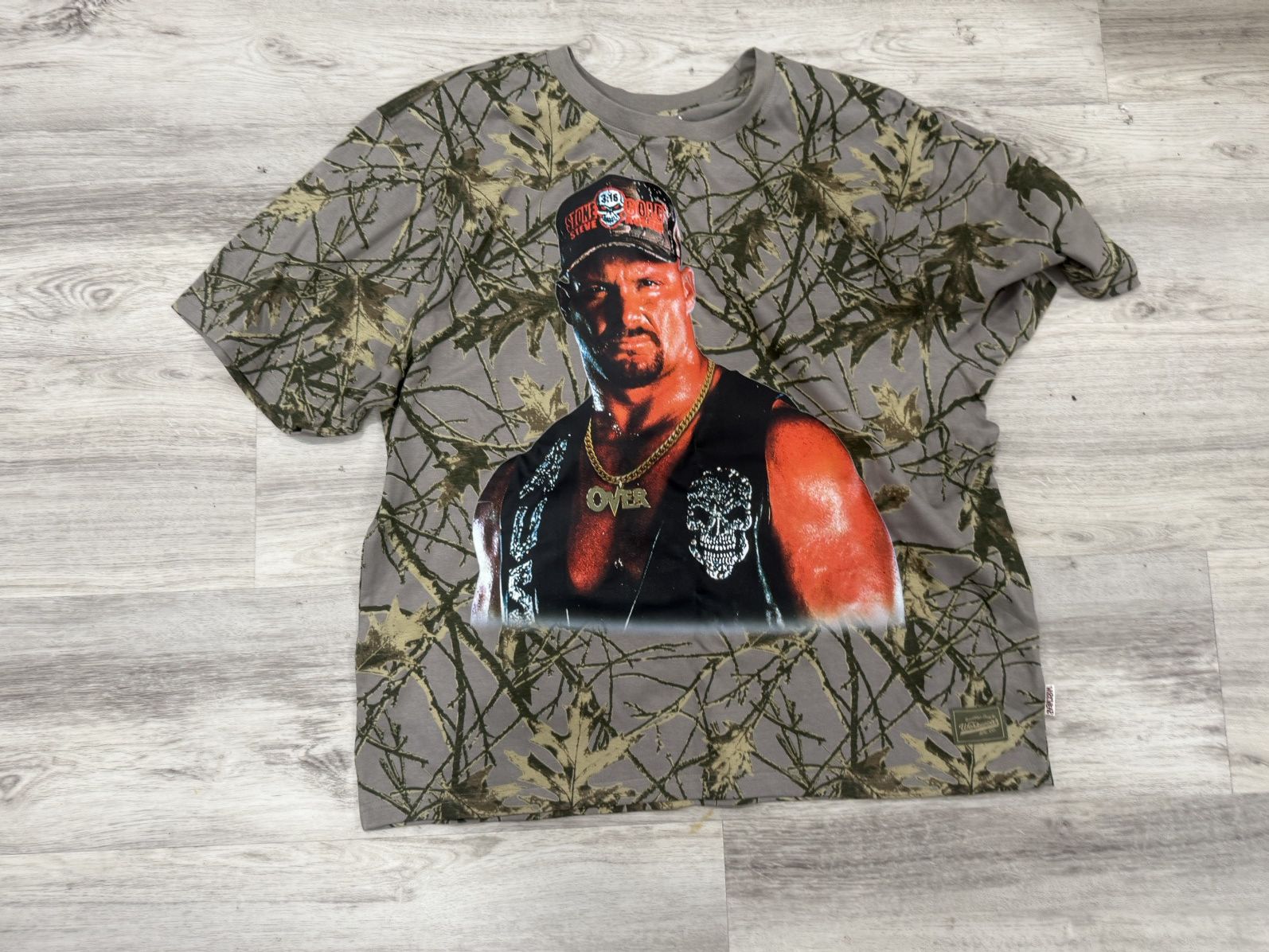 Vintage × WWE Stone Cold Steve Austin Camo tee Size US L / EU 52-54 / 3 - 1 Preview