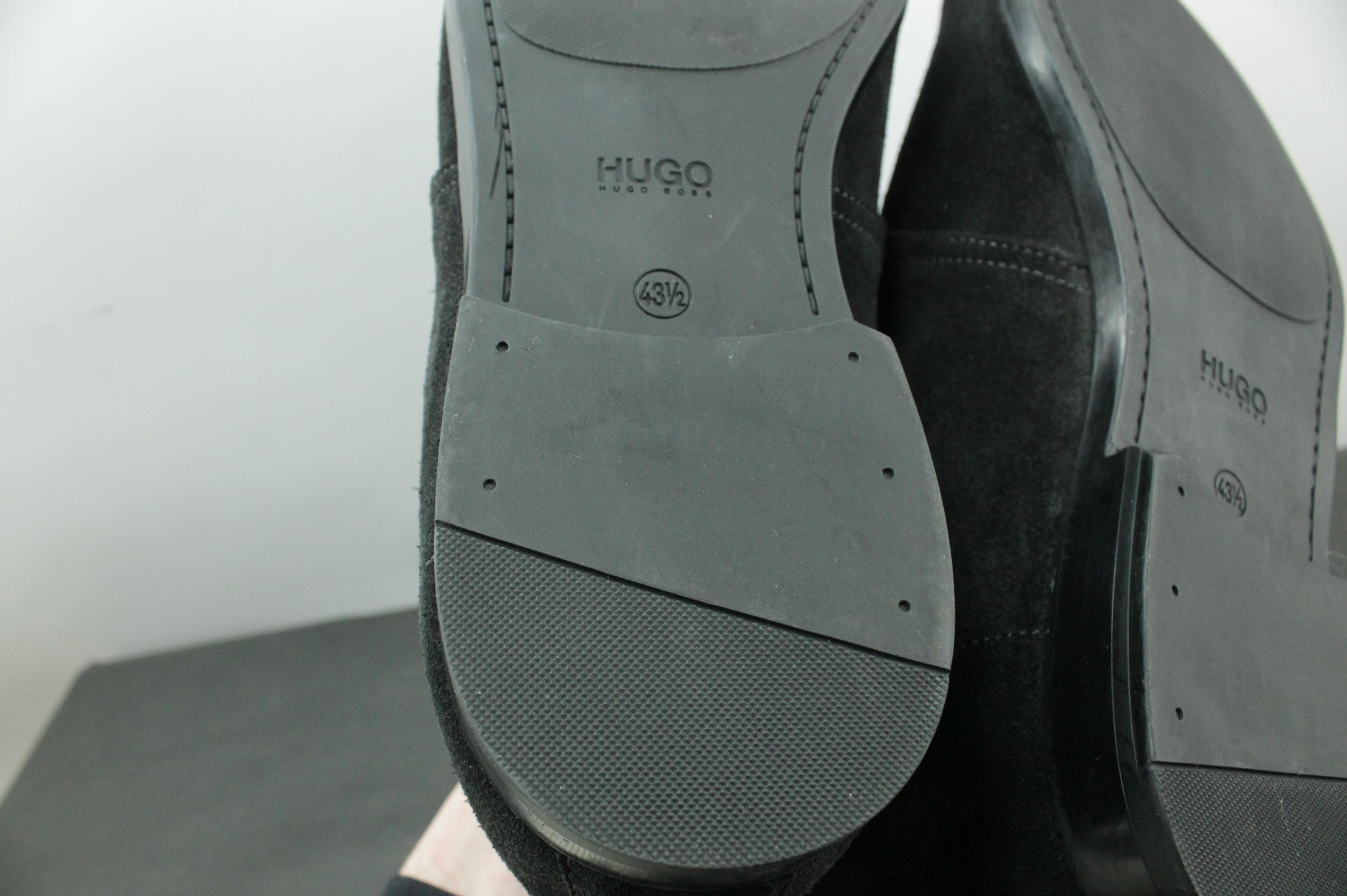 Designer × Hugo Boss Hugo Boss Black Suede Leather Casual Shoes Size US 10 / EU 43 - 10 Thumbnail