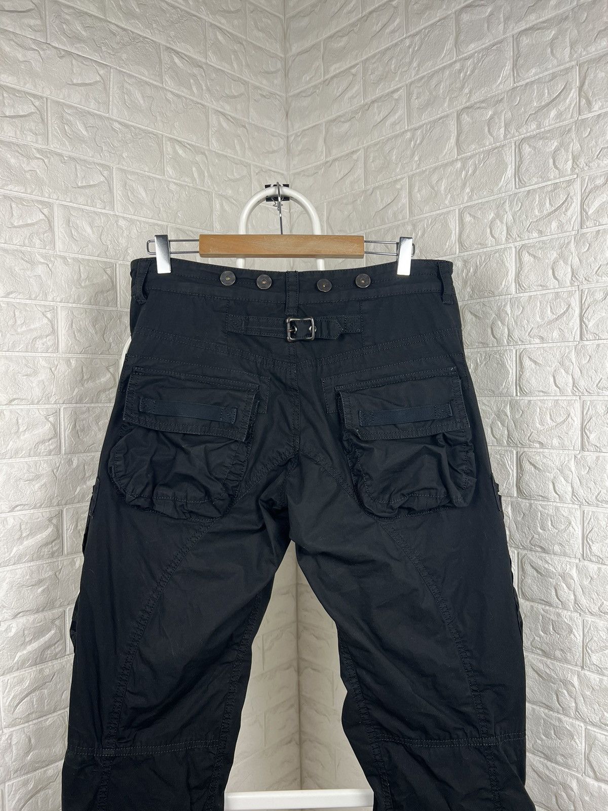 Yasuyuki Ishii Yasuyuki Ishii Bondage Cargo Pants Size US 35 - 10 Thumbnail