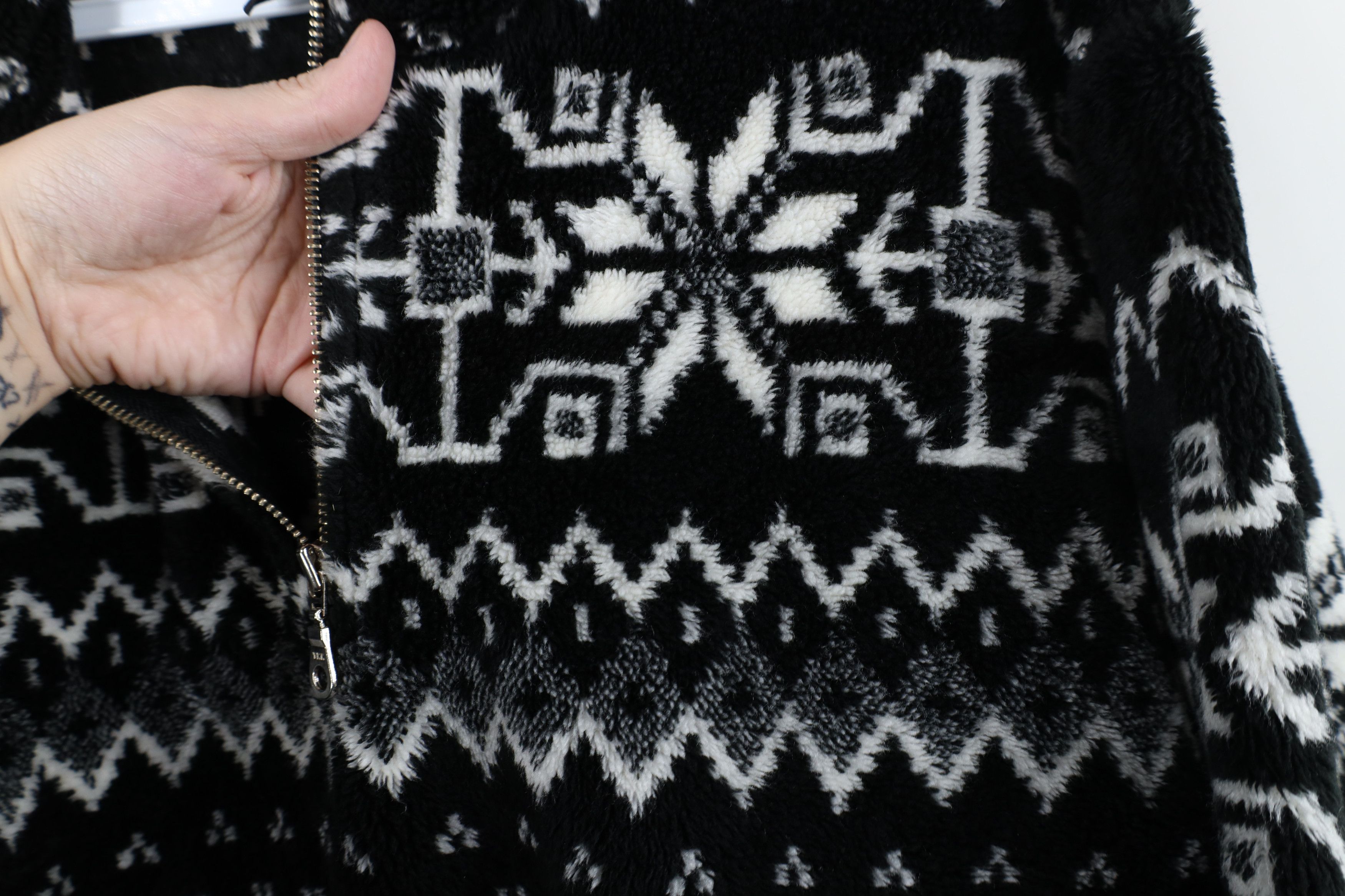 Vintage Vintage 90s Streetwear Fleece Snowflake Half Zip Sweater Size M / US 6-8 / IT 42-44 - 10 Thumbnail