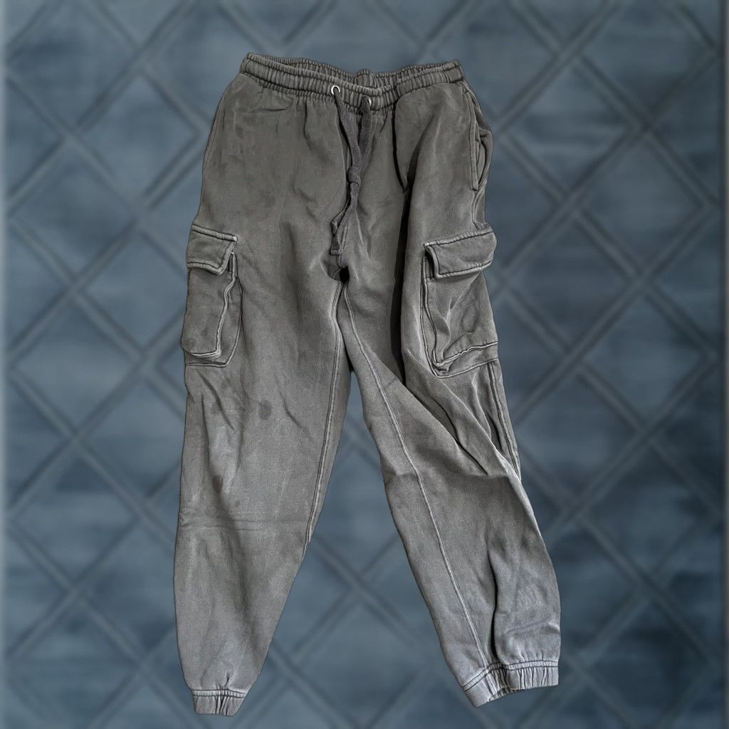 Vintage Aeropostale Men’s Sweatpants Cargo Pockets Gray S Pants Mens Size US 29 - 1 Thumbnail