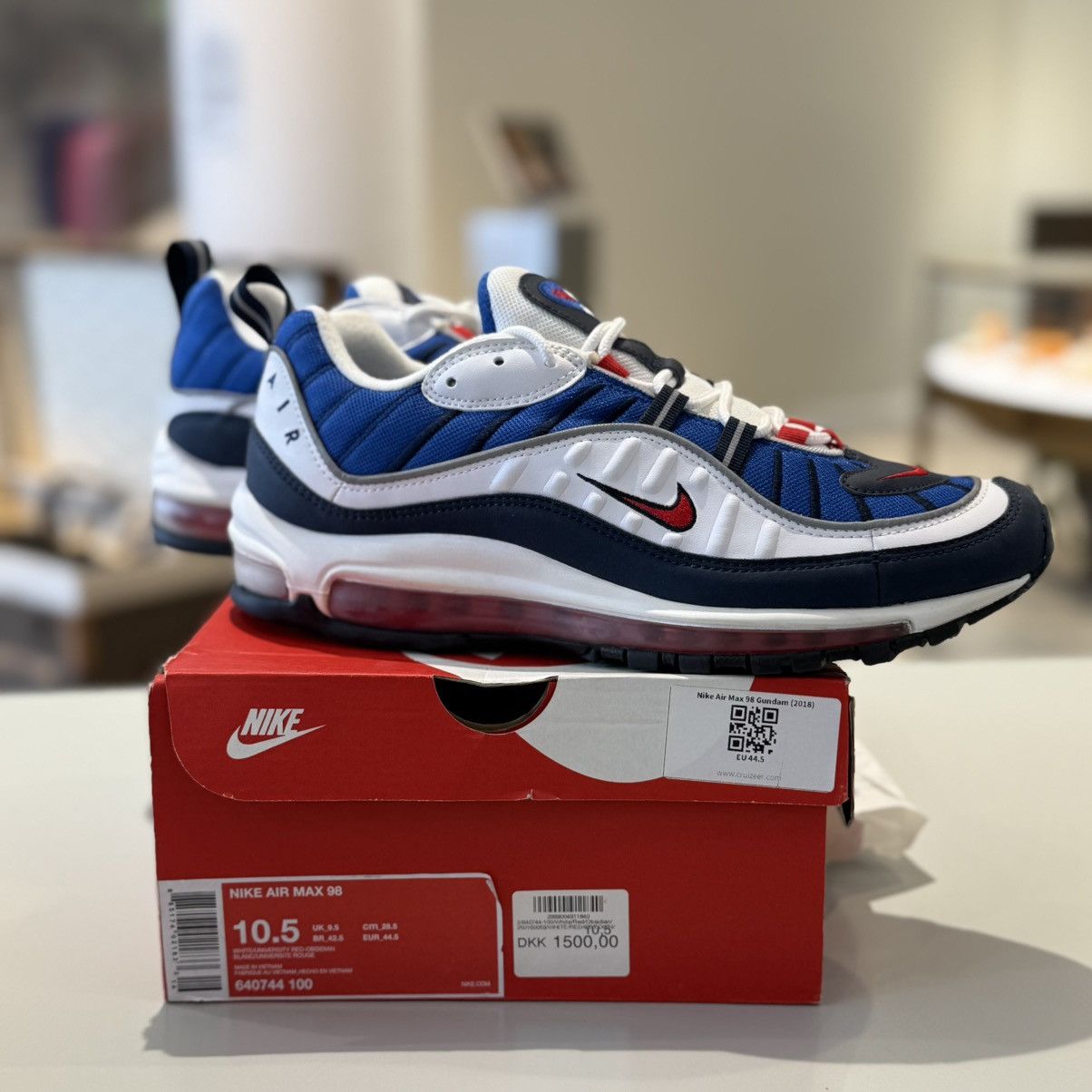 Nike Nike Air Max 98 Gundam (2018) Size US 10.5 / EU 43-44 - 6 Thumbnail