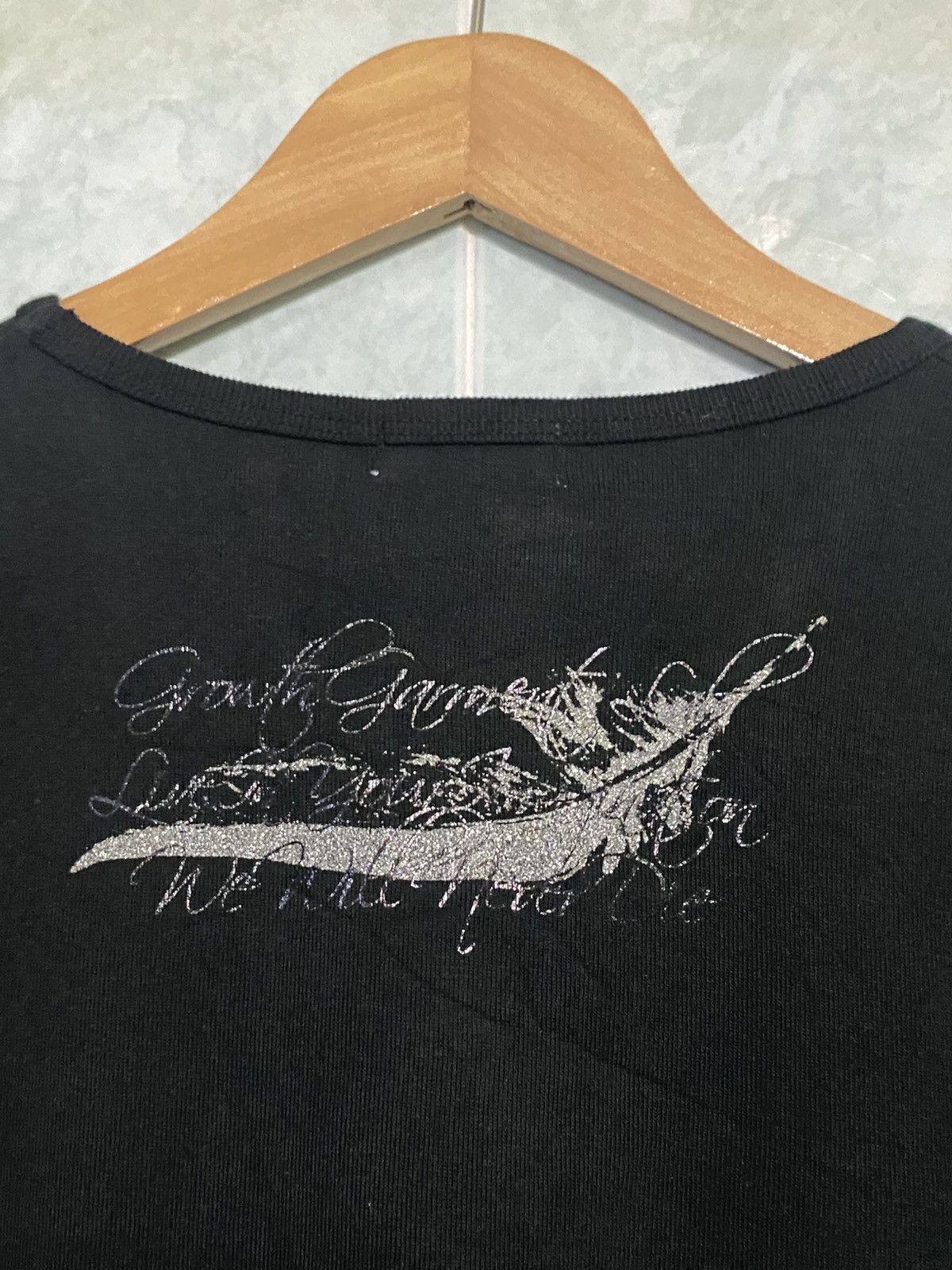 In The Attic × Japanese Brand Growth IN THE ATTIC Embellished V Neck Tee Size US L / EU 52-54 / 3 - 8 Thumbnail