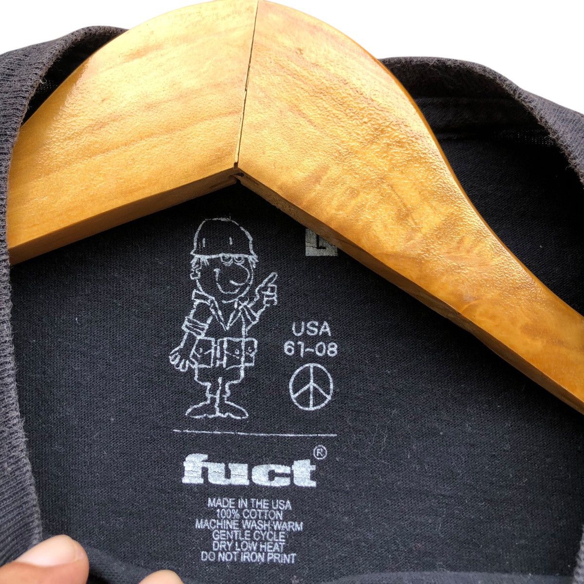 FUCT Rare🔥 vintage FUCT naked sex tshirt Size US L / EU 52-54 / 3 - 8 Thumbnail