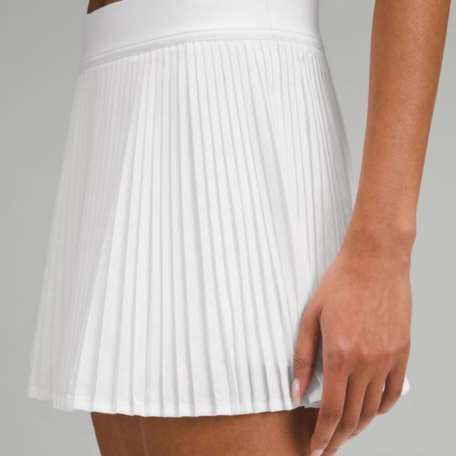 Lululemon Lululemon High-Rise Pleated Tennis Skirt Size 26" / US 2 / IT 38 - 6 Thumbnail
