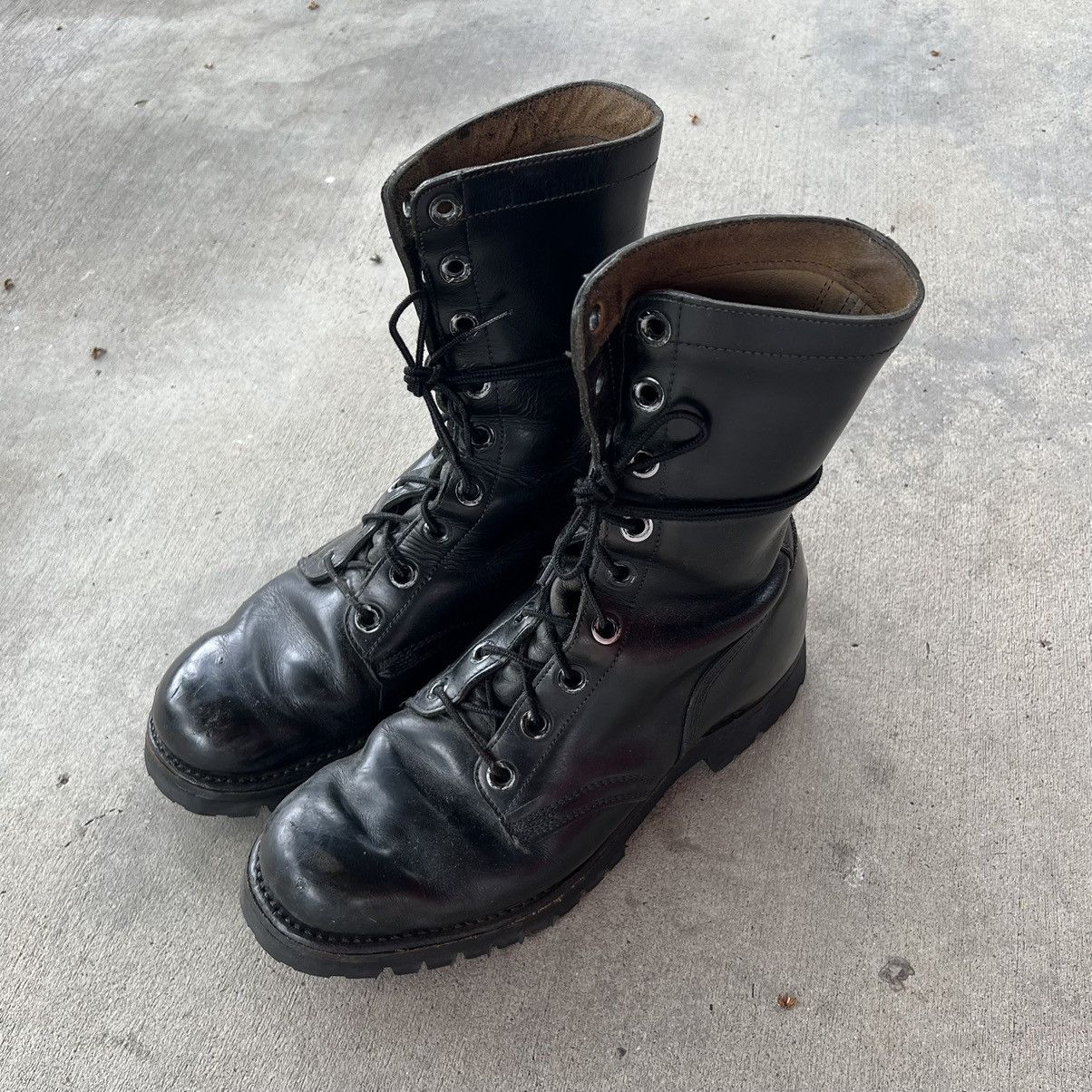 Vintage black combat boots hotsell