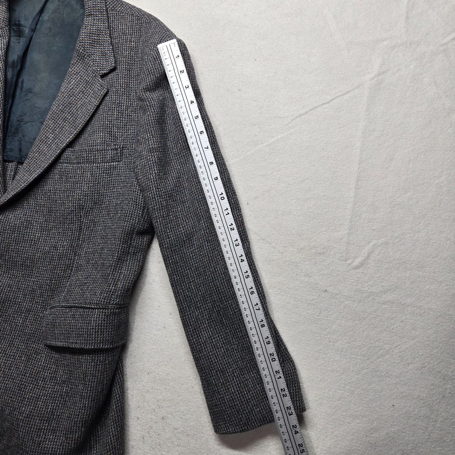Vintage Wesley Clothes Blazer / Jacket Gray Dress Casual Jacket 42L Long Men’s / Wool Polyester Tweed Suit Jacket/Coat Style Blazer (42) Mens Size 42R - 6 Thumbnail