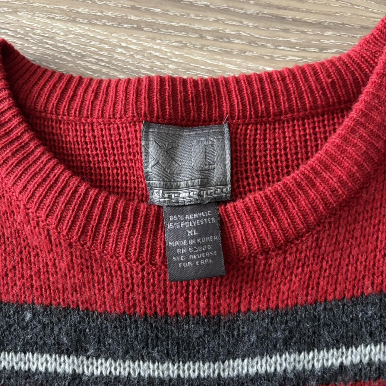 Japanese Brand Crazy Vintage Y2K/2000s Grunge Grey Red Striped Skater Style Sweater! Size XL Size US L / EU 52-54 / 3 - 4 Thumbnail