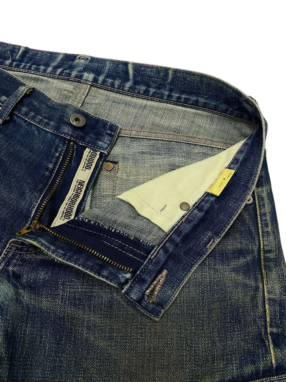 Japanese Brand × Neighborhood Neighborhood 2001 Selvedge Distressed Denim Cargo Shorts Size US 31 - 6 Thumbnail