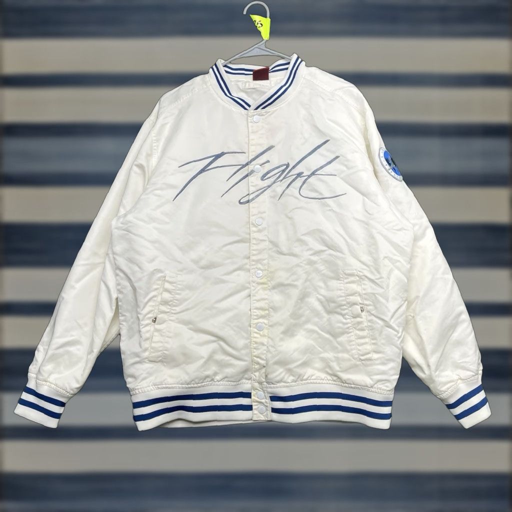 Jordan Brand Vintage Nike Air Club Jacket Mens 2XL Satin White Flight Spellout 90s Bomber Jacket Size US XXL / EU 58 / 5 - 1 Thumbnail