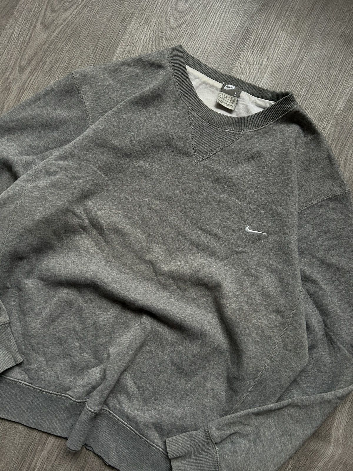 Nike × Vintage Sweatshirt Nike 🔘 Vintage 🔘 Streetwear, Sportswear 🔘 Size US L / EU 52-54 / 3 - 2 Thumbnail
