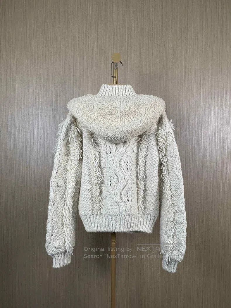 Chanel Chanel Double C Button Cable Knit Coat. Size US M / EU 48-50 / 2 - 2 Thumbnail