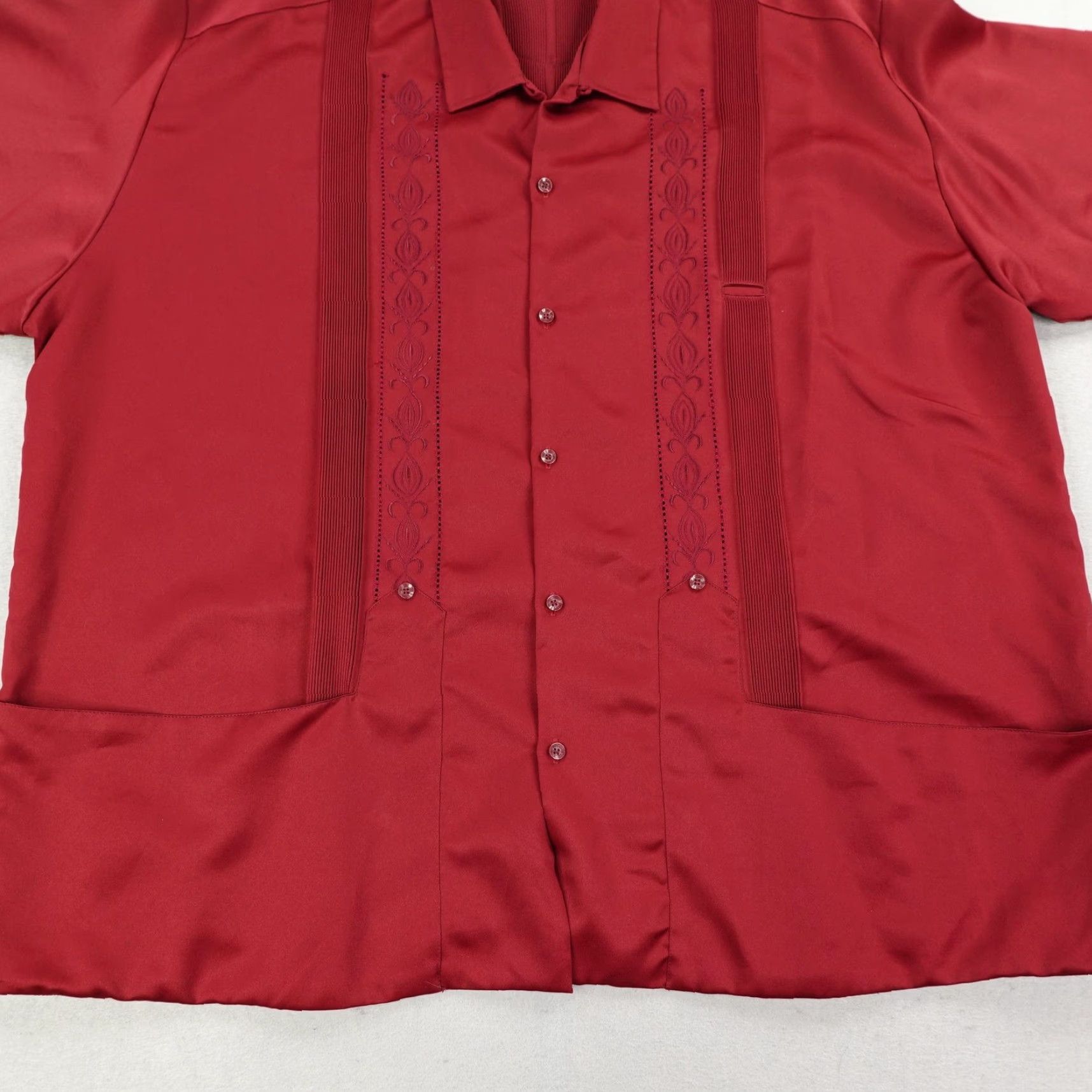 Vintage VINTAGE Copacabana Guayabera Shirt Mens 4XL Satin Short Sleeve Red Button-Up Breathable Embroidered Cigar Lounge 90s? Tropical Beach Cuban Event Mens Size US XXL / EU 58 / 5 - 3 Thumbnail