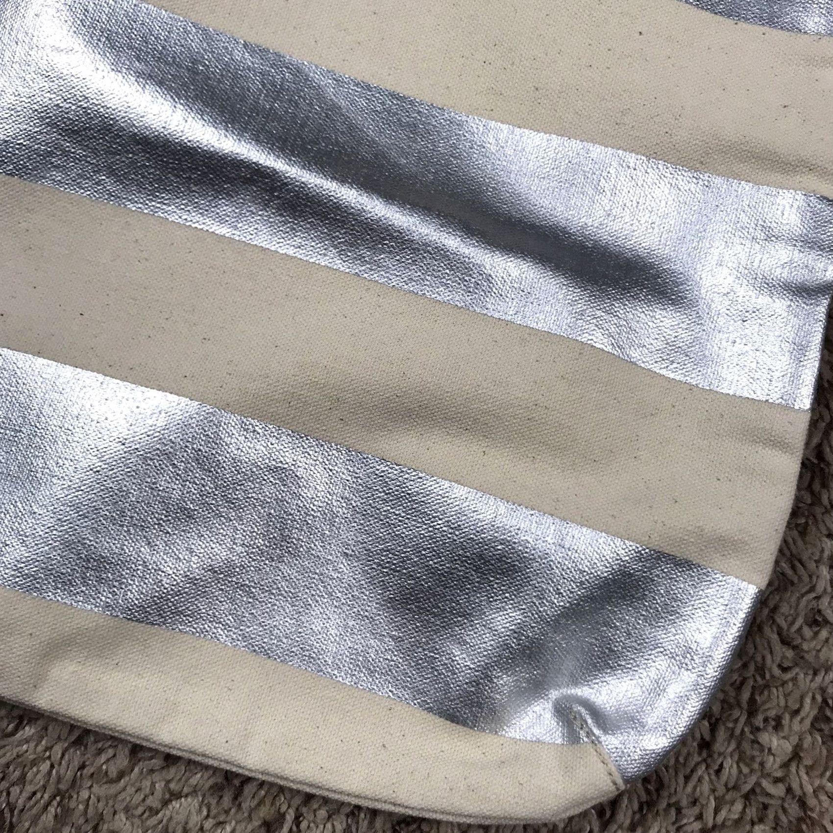 Ann Taylor NWT Ann Taylor Loft Beige Silver Striped Tote Bag 13.5x14 Beach Shopping Lightweight Canvas Open Tote Womens Size ONE SIZE - 4 Thumbnail