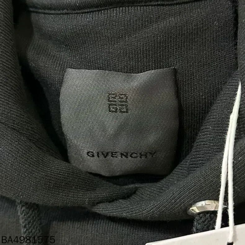 Givenchy Givenchy Embroidered Logo Hooded Sweatshirt Size US M / EU 48-50 / 2 - 6 Thumbnail