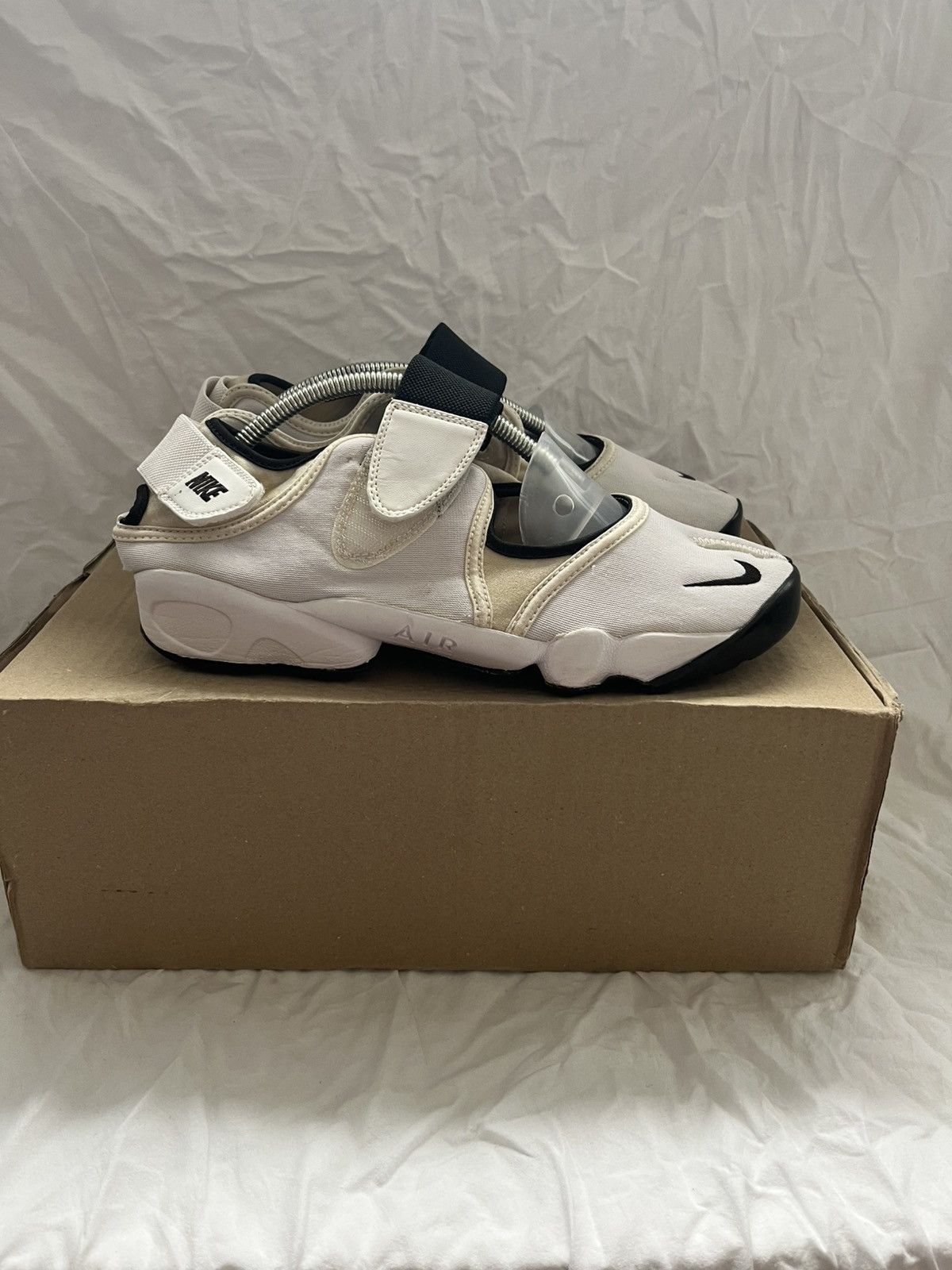 Nike Nike Air Rift « White Black »🐼 Size US 10 / EU 43 - 3 Thumbnail
