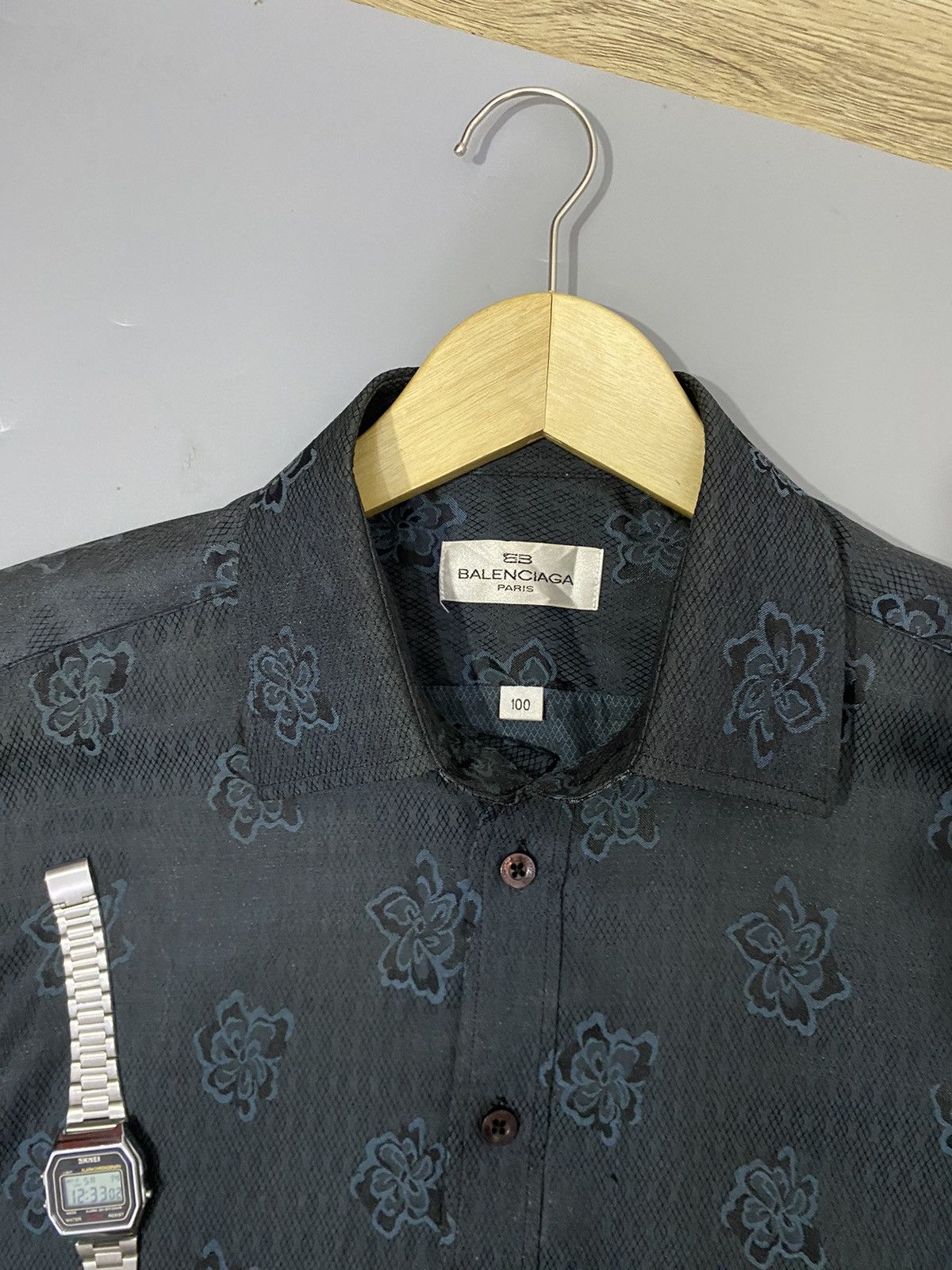 Balenciaga 💥Floral💥Balenciaga Shirt Buttons Up Size US L / EU 52-54 / 3 - 12 Thumbnail
