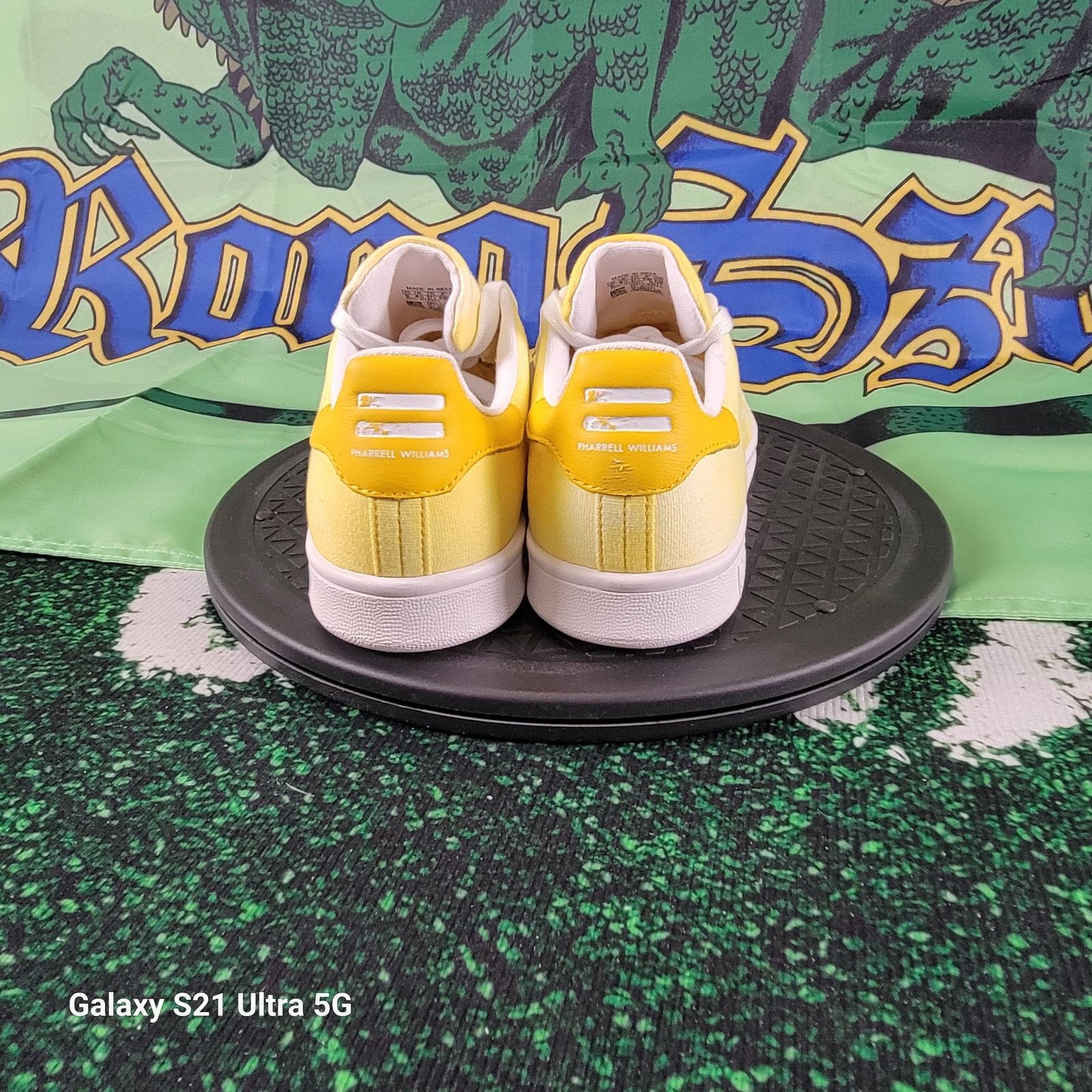 Adidas Adidas Pharrell Williams HU Stan Smith Yellow Men's Sz 5 Size US 5 / EU 37 - 4 Thumbnail