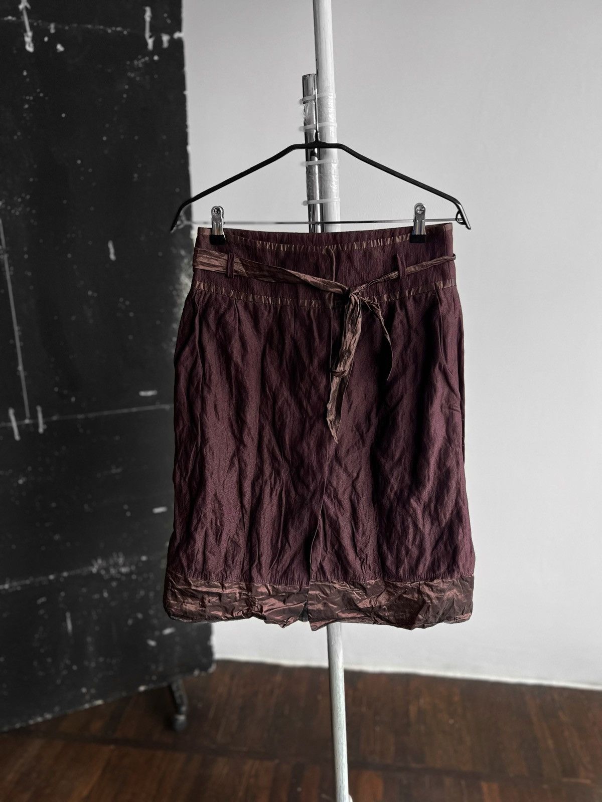 Hugo Boss × Vintage Hugo Boss Wmns Mid-Length Burgundy Vintage Skirt Wool Cotton Size 32" / US 10 / IT 46 - 1 Thumbnail