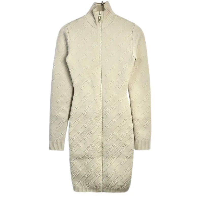 Fendi Fendi Cream Knit Long Sleeve Sweater 0089 Size XS / US 0-2 / IT 36-38 - 1 Thumbnail